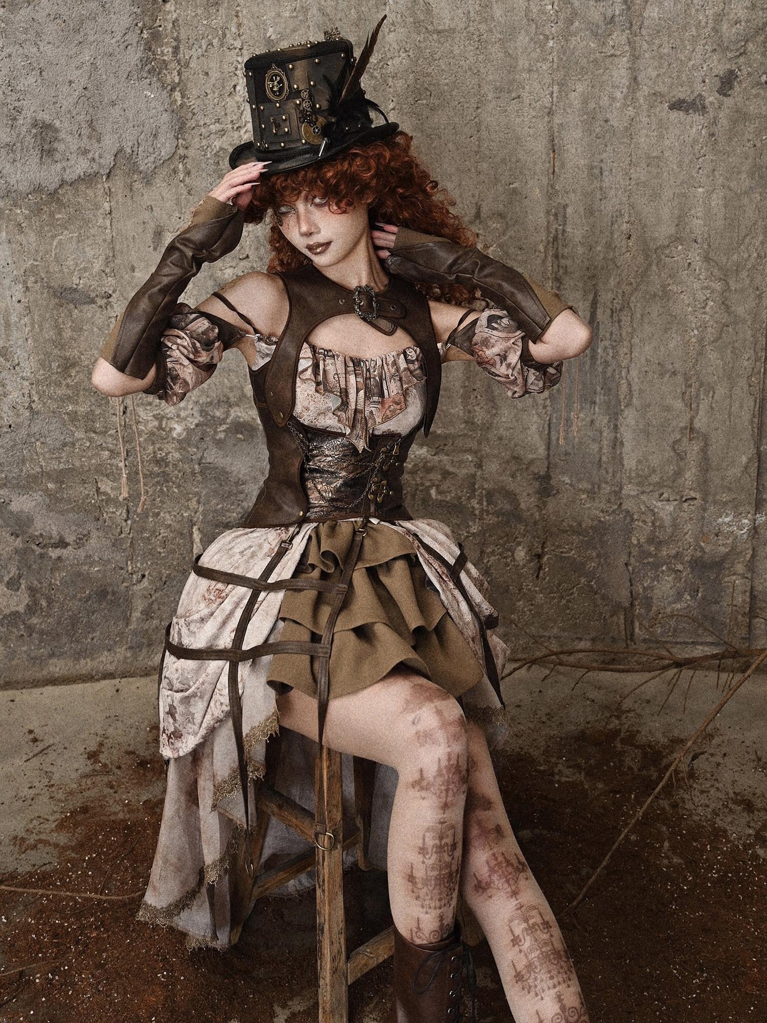 BLOOD SUPPLY Birdcage Steampunk Retro Design Women's Distressed Pu Corsets