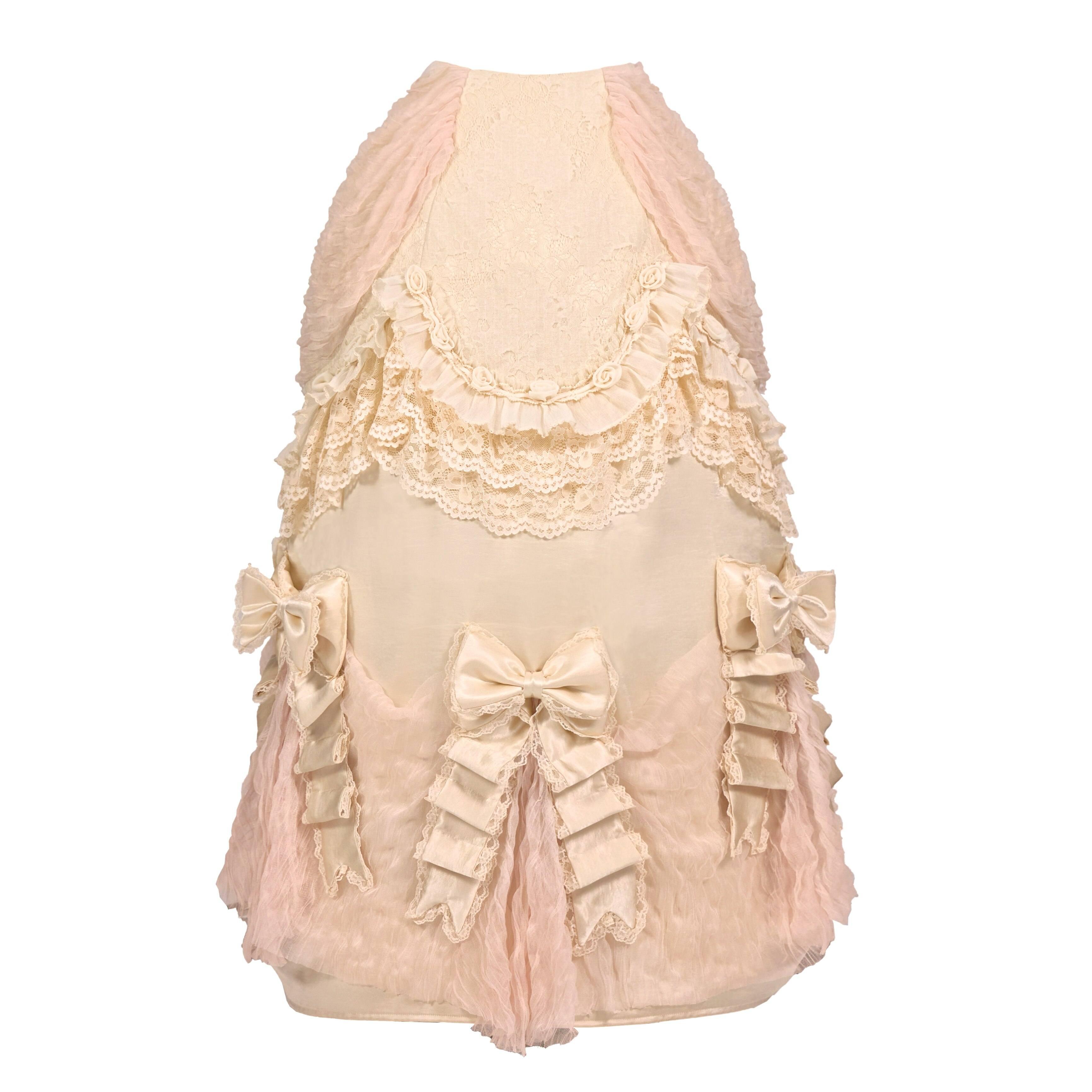 BLOOD_SUPPLY_Cream_Rococo_Lace_Boned_Train_Basel_Vintage_Women's_Polyester_Skirts_1054946809253_MISSTT