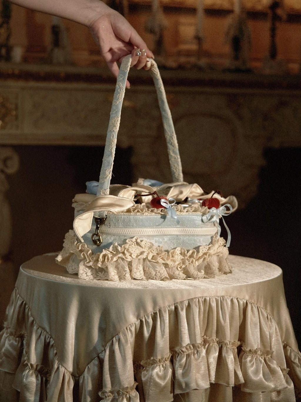 BLOOD SUPPLY French Rococo Cherry Twin Mousse Heart Cake Top Handle Women's Handbags