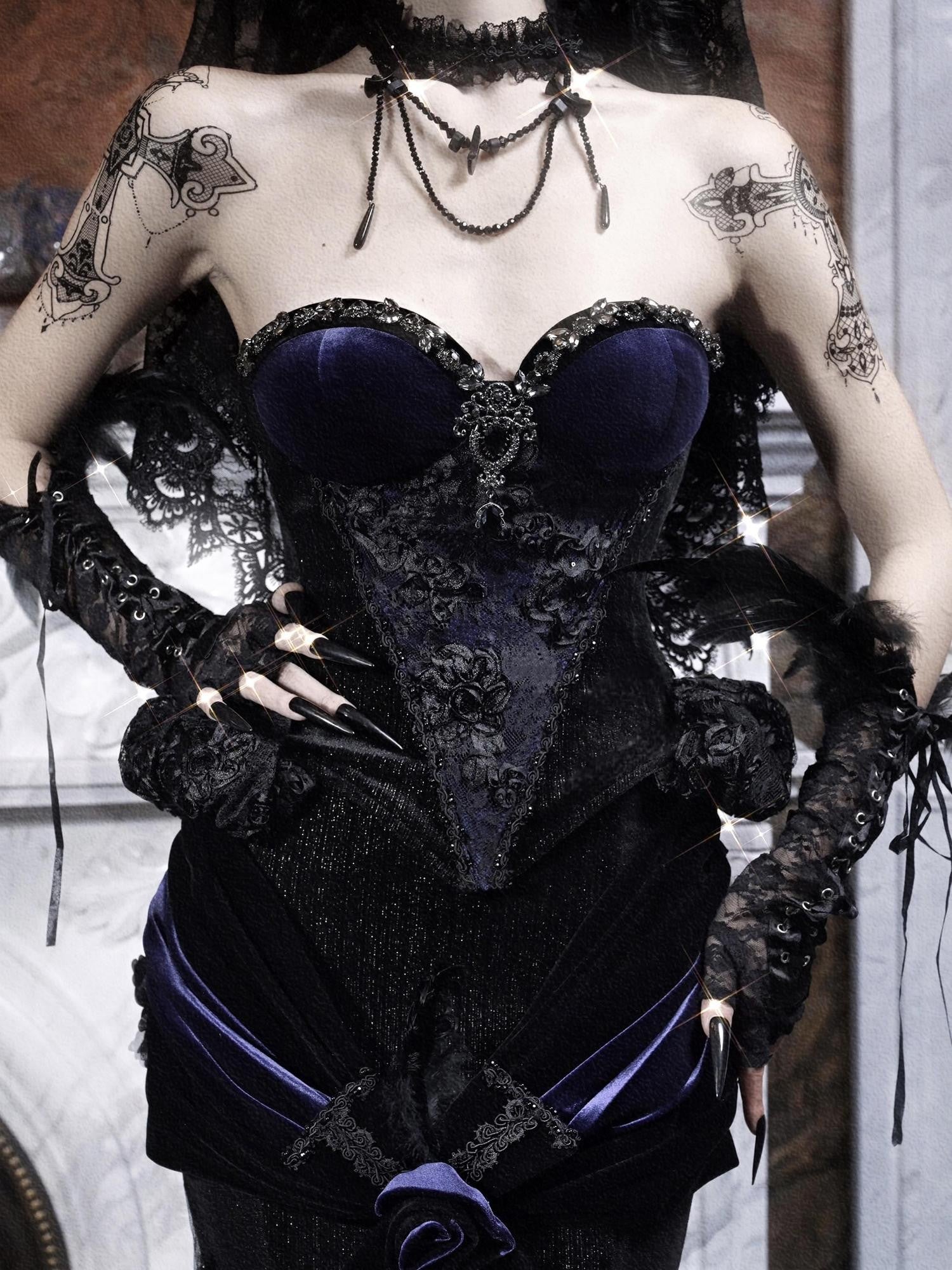 BLOOD SUPPLY Gothic European Rhinestone Removable Ruffle Fitted Women's Velvet Bustiers