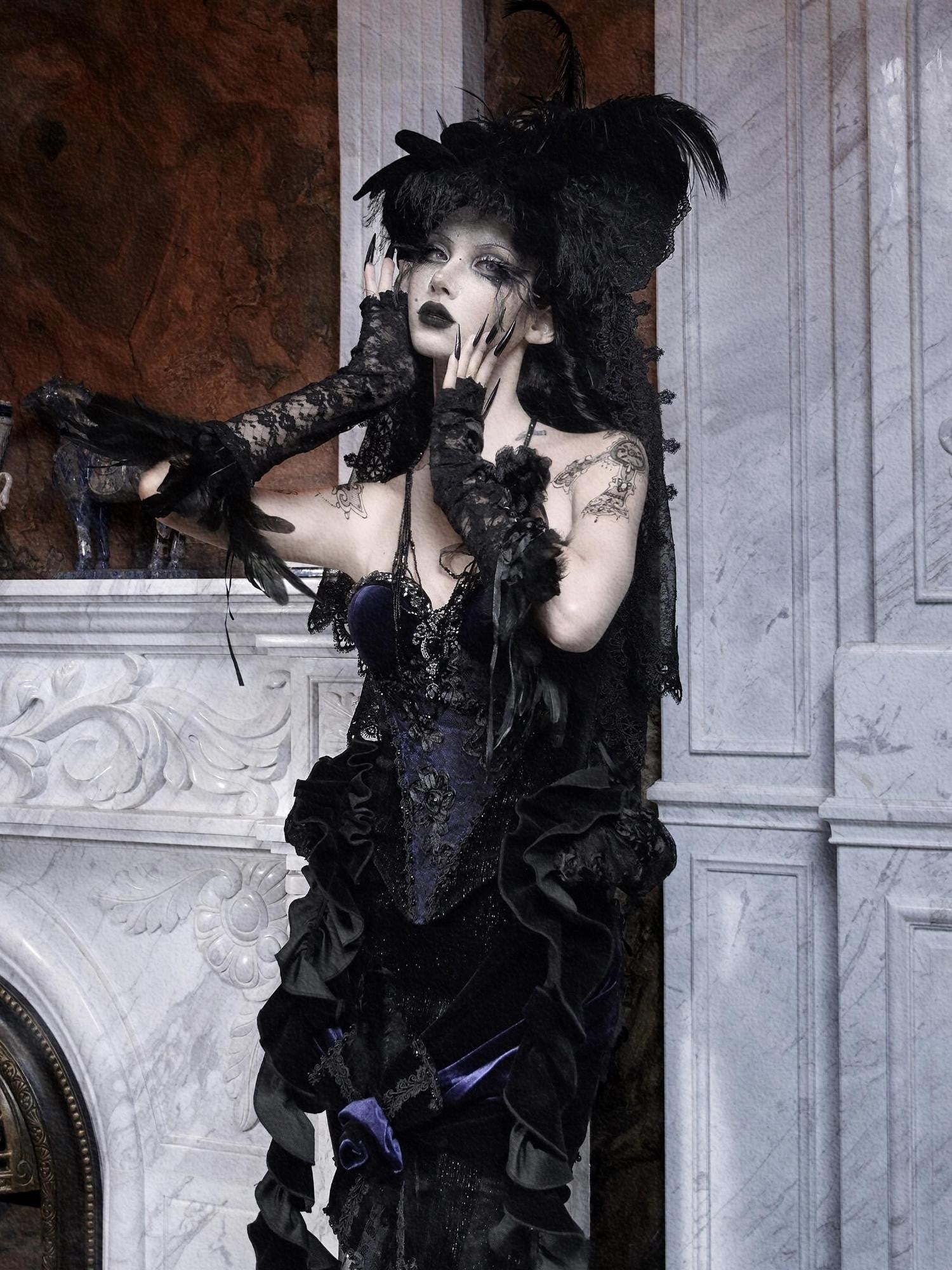 BLOOD SUPPLY Gothic European Rhinestone Removable Ruffle Fitted Women's Velvet Bustiers