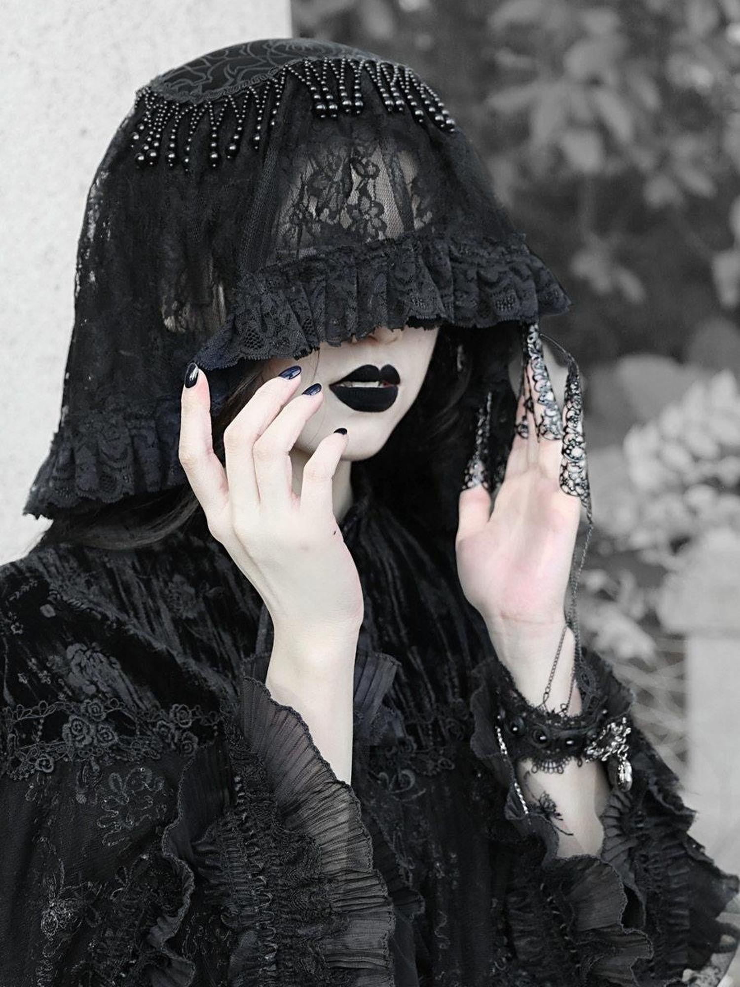 BLOOD SUPPLY Misty Gothic Heavy Embellished Women's Lace Face Covering Veils