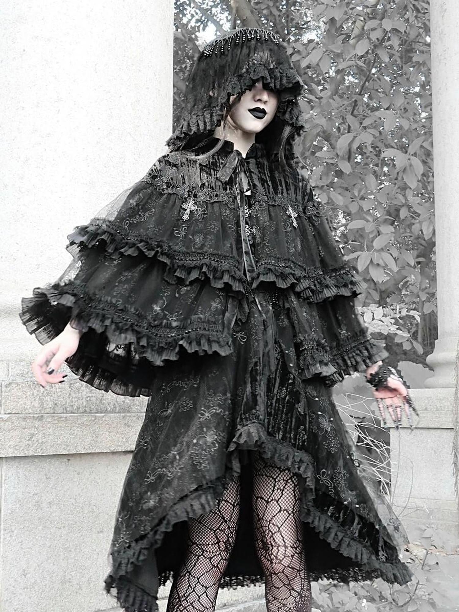 BLOOD SUPPLY Misty Gothic Heavy Embellished Women's Lace Face Covering Veils