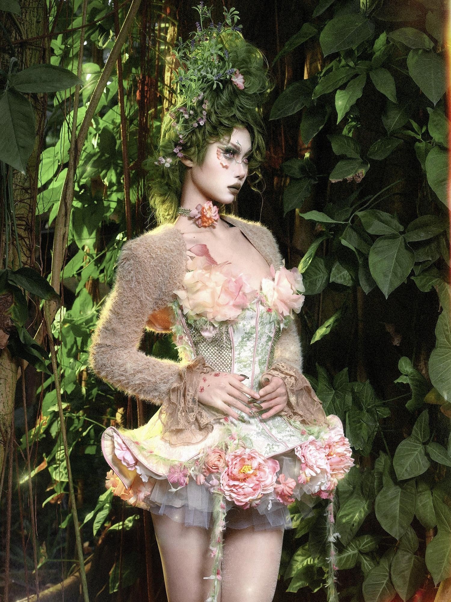 BLOOD SUPPLY Plush Elven Forest Thick Short Capelet Women's Cotton Nylon Blend Boleros