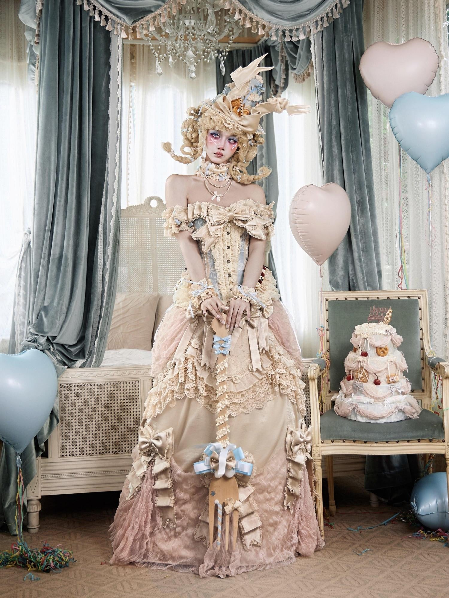 BLOOD SUPPLY Rococo Cake Boned Slim Short Detachable Bow Padded Women's Polyester Bustiers