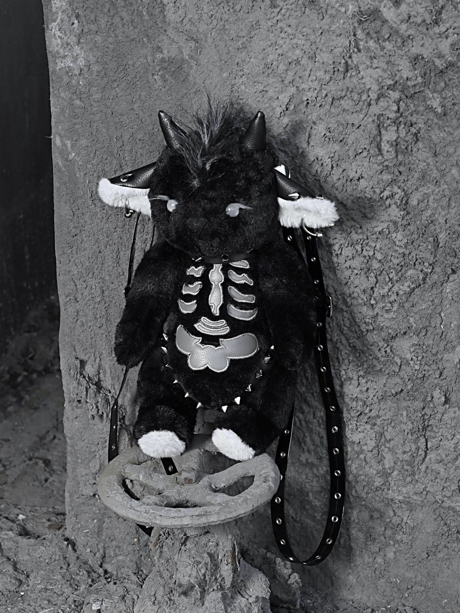 BLOOD SUPPLY Satan Hell Lamb Punk Rock Subculture Women's Plush Polyester Novelty Bags