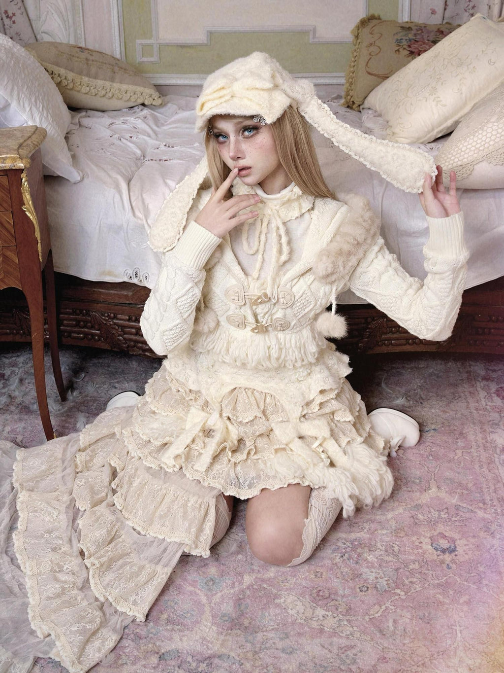 BLOOD SUPPLY Slavic Princess Cable Knit Detachable Fur Hooded Women's Acrylic Short Cardigans