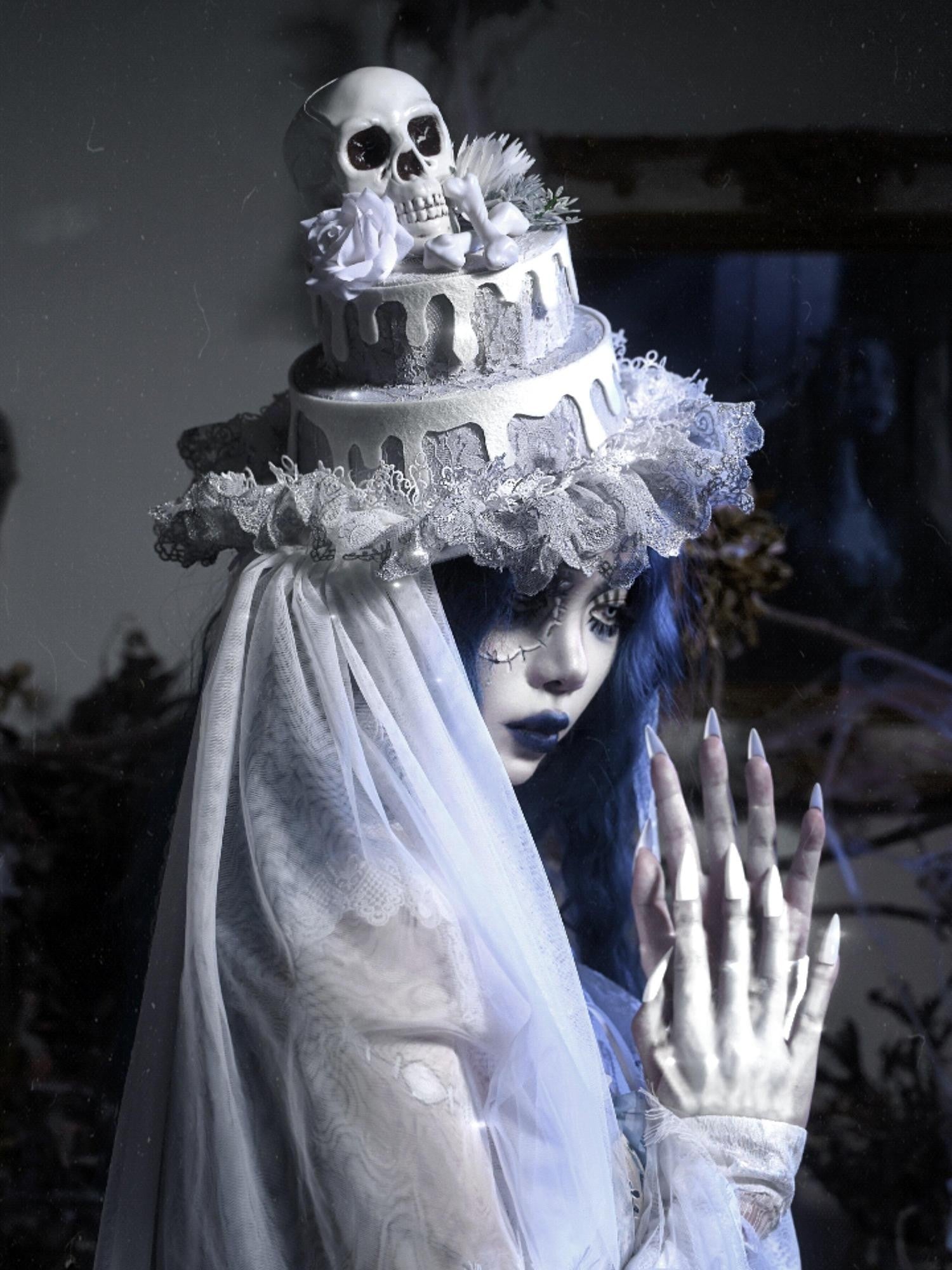 BLOOD SUPPLY White Gothic Skull Lace Cake Dome Lace Up Women's Polyester Full Bonnets