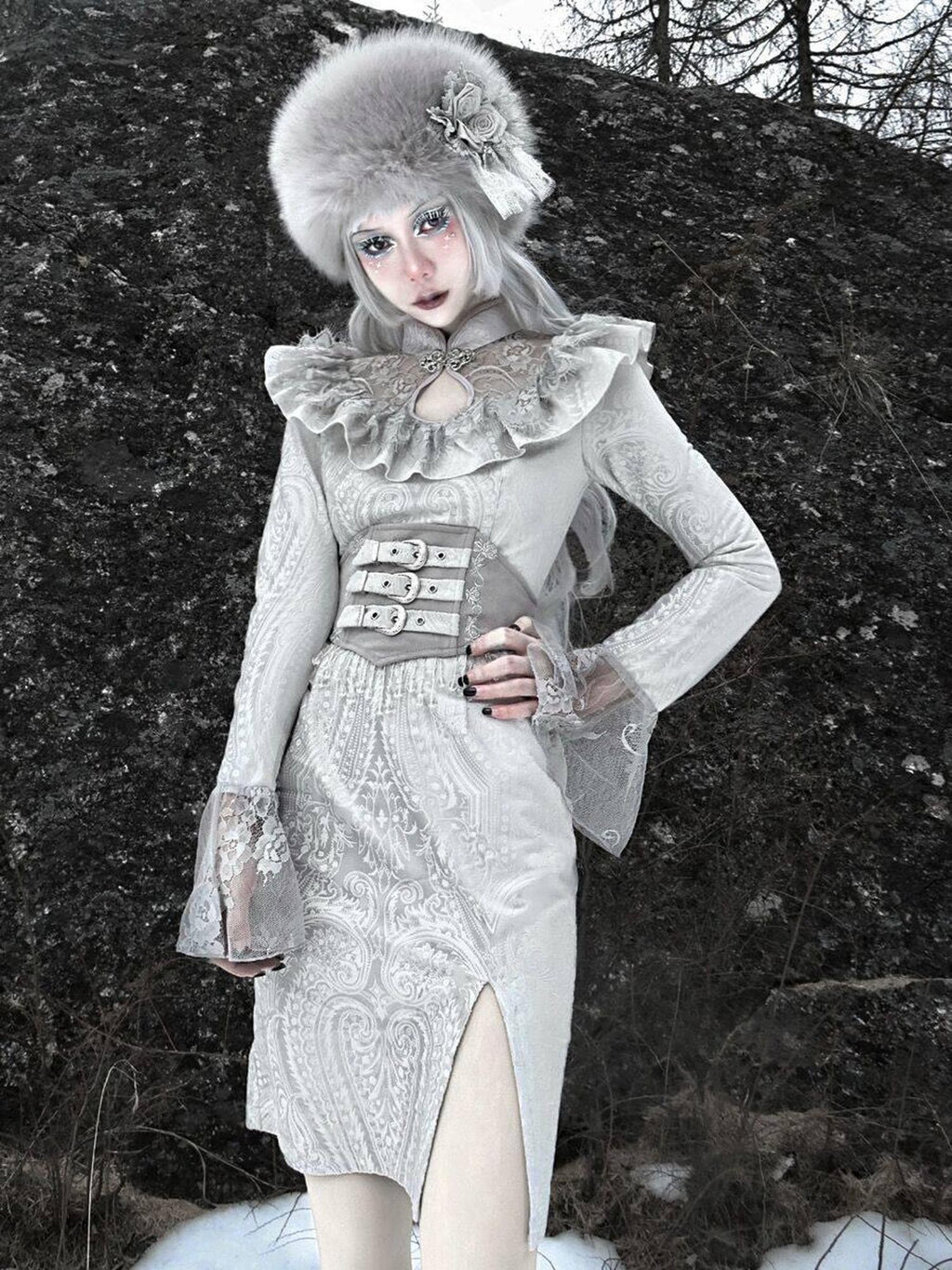 BLOOD SUPPLY White Gothic Velvet Lace Cheongsam Slit Flared Sleeve Women's Long Sleeve Op