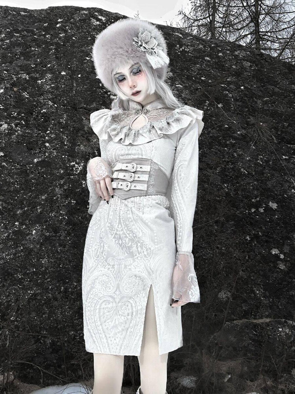 BLOOD SUPPLY White Gothic Velvet Lace Cheongsam Slit Flared Sleeve Women's Long Sleeve Op