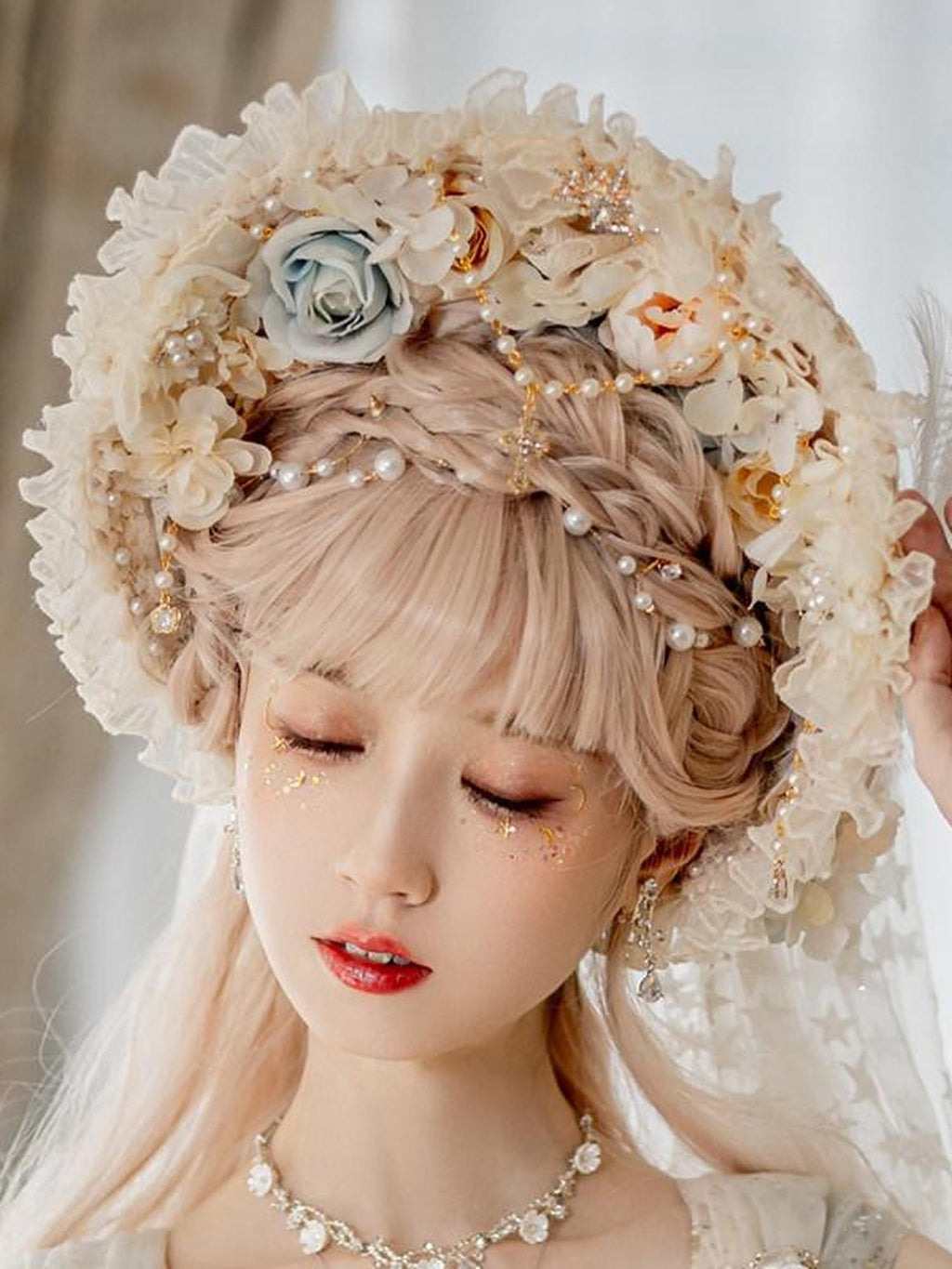 Cat little fairy Handcrafted Lolita Floral Lace Bonnet Veil Women's Pearl Necklace Accessories