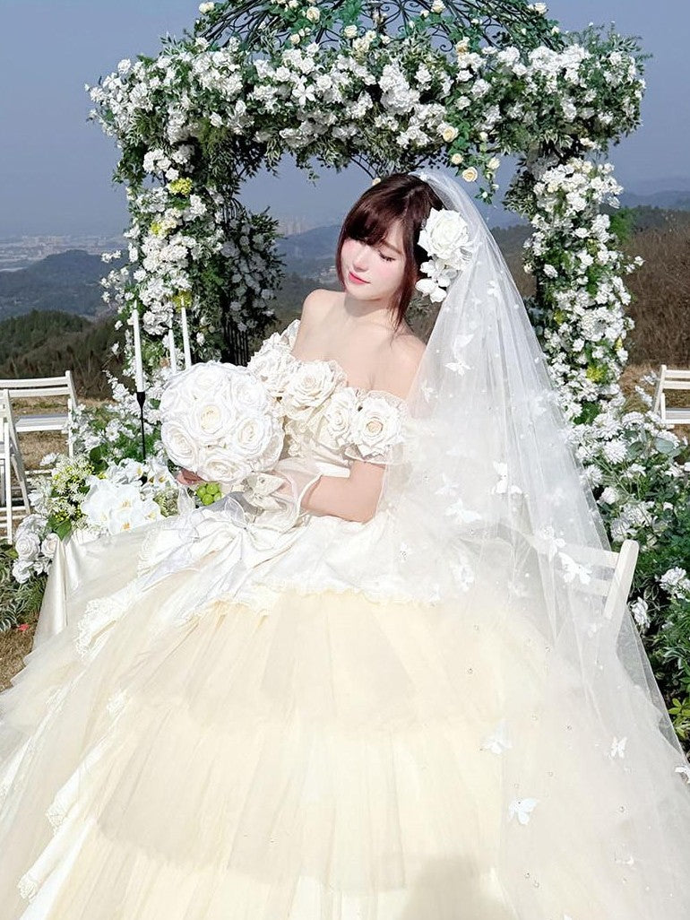 Diamond Sweetheart Apricot Rose Tulle Lace Shawl Bow Train Women's Jsk / Jumper Skirts
