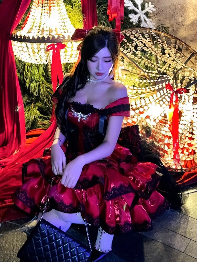 Diamond Sweetheart Romantic Red Lace Bow Train Slimming Women's Jsk / Jumper Skirts