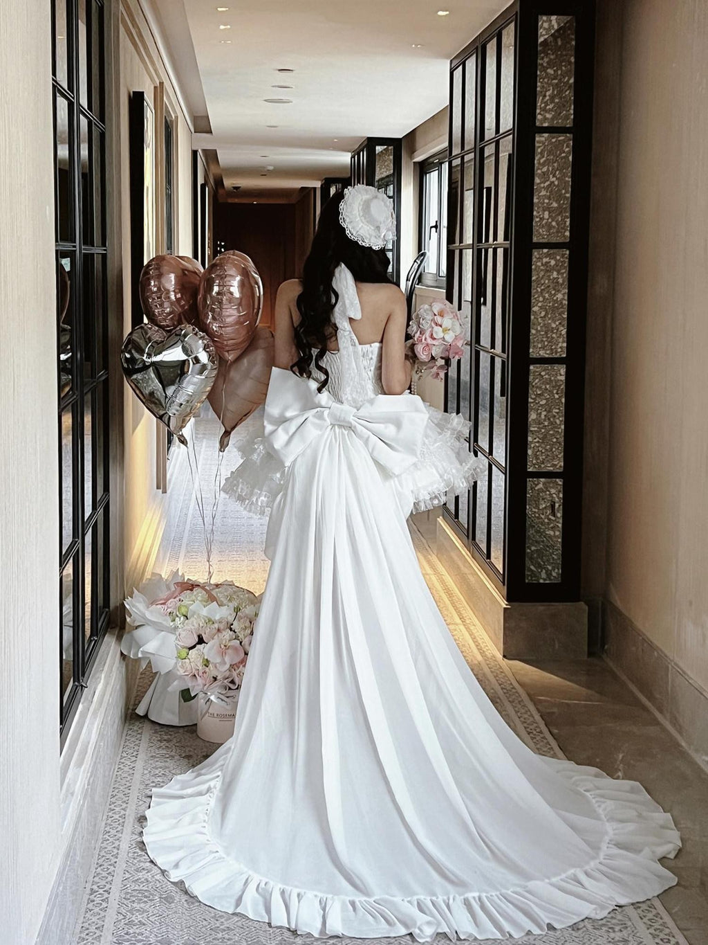 Diamond Sweetheart White Bow Train Floral Bridal Women's Polyester Jsk / Jumper Skirts