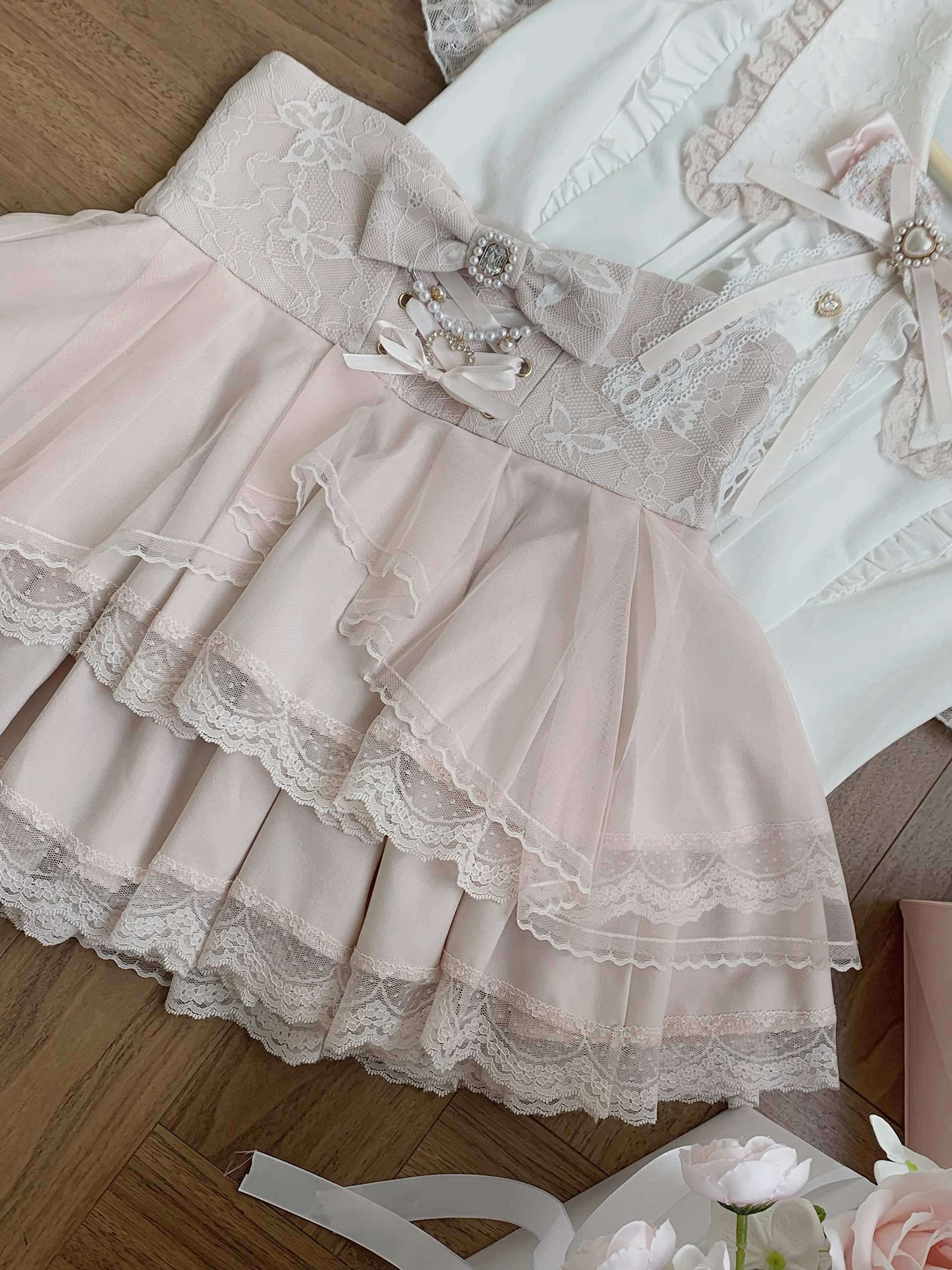 Ekomi_Black_Pink_Japanese_Subculture_Colorblock_Women's_Lace_Skirts_949654329412_MISSTT