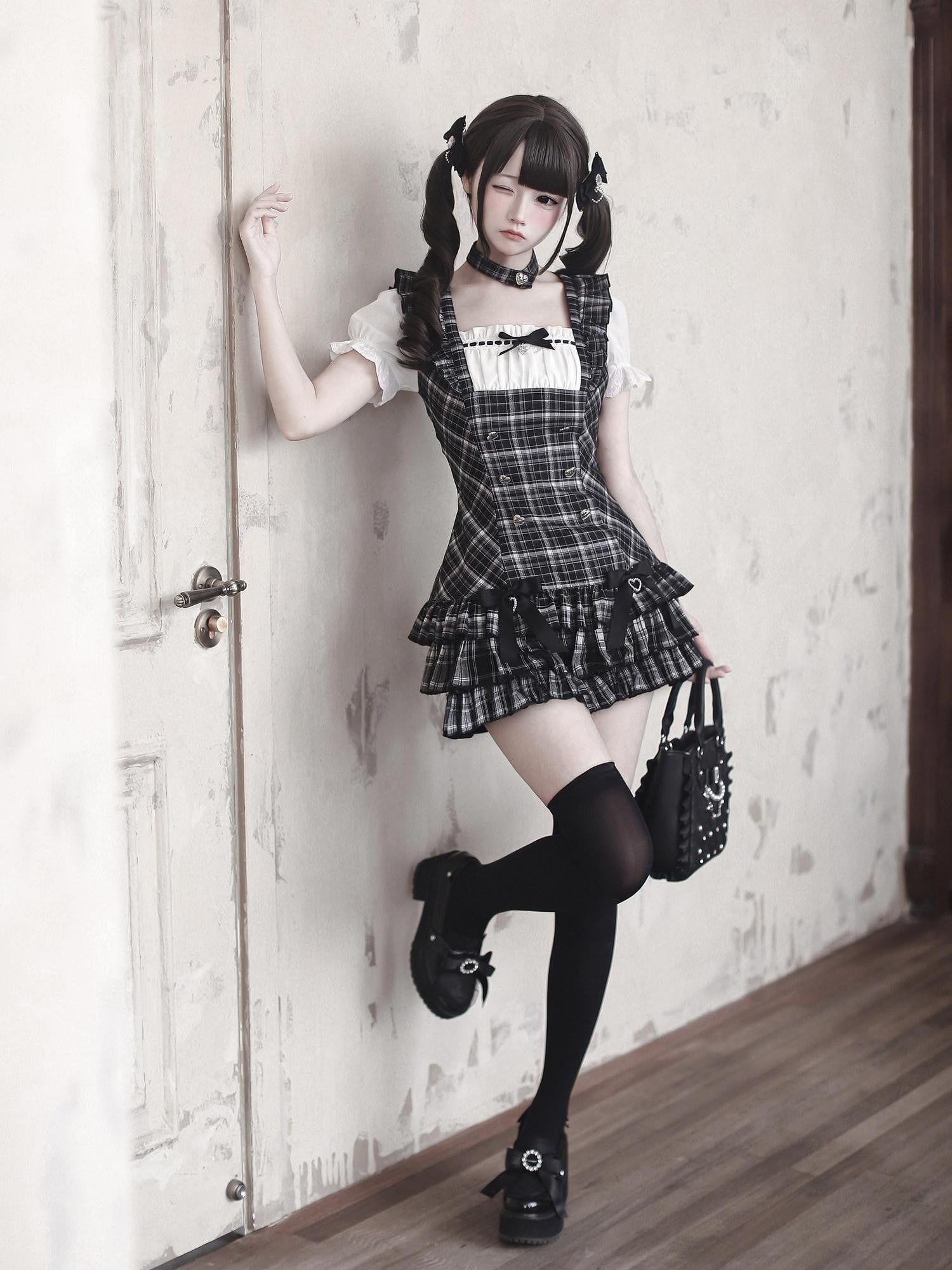 Ekomi Black Plaid Japanese Subculture A Line Round Neck Women's Short Sleeve Op
