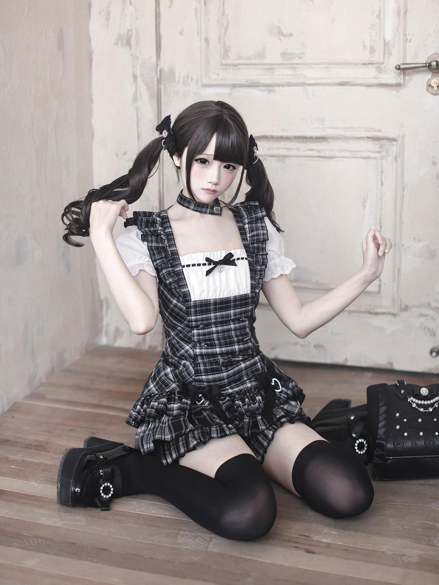 Ekomi Black Plaid Japanese Subculture A Line Round Neck Women's Short Sleeve Op
