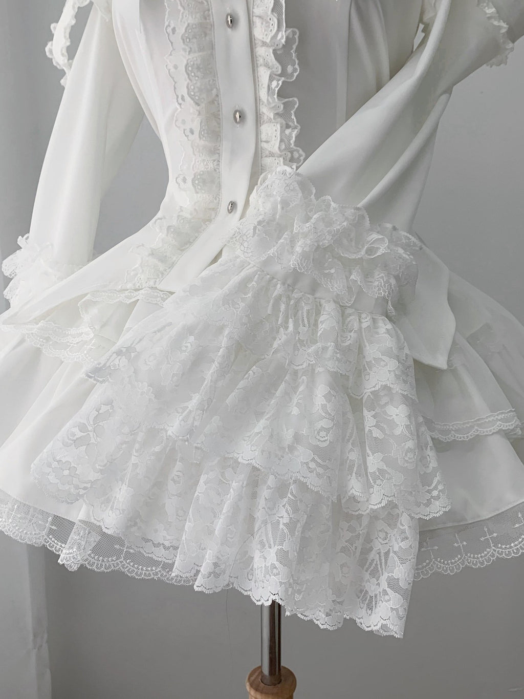 Ekomi Gothic Hime Sleeve A Line Women's White Satin Ribbon Bow Skirt Sets