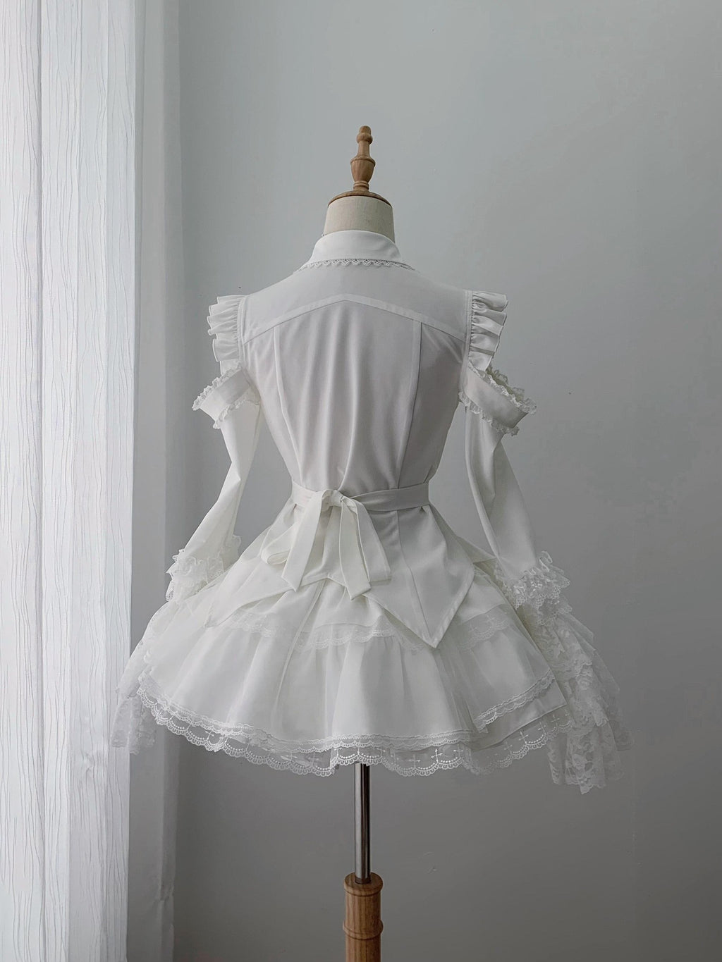 Ekomi Gothic Hime Sleeve A Line Women's White Satin Ribbon Bow Skirt Sets
