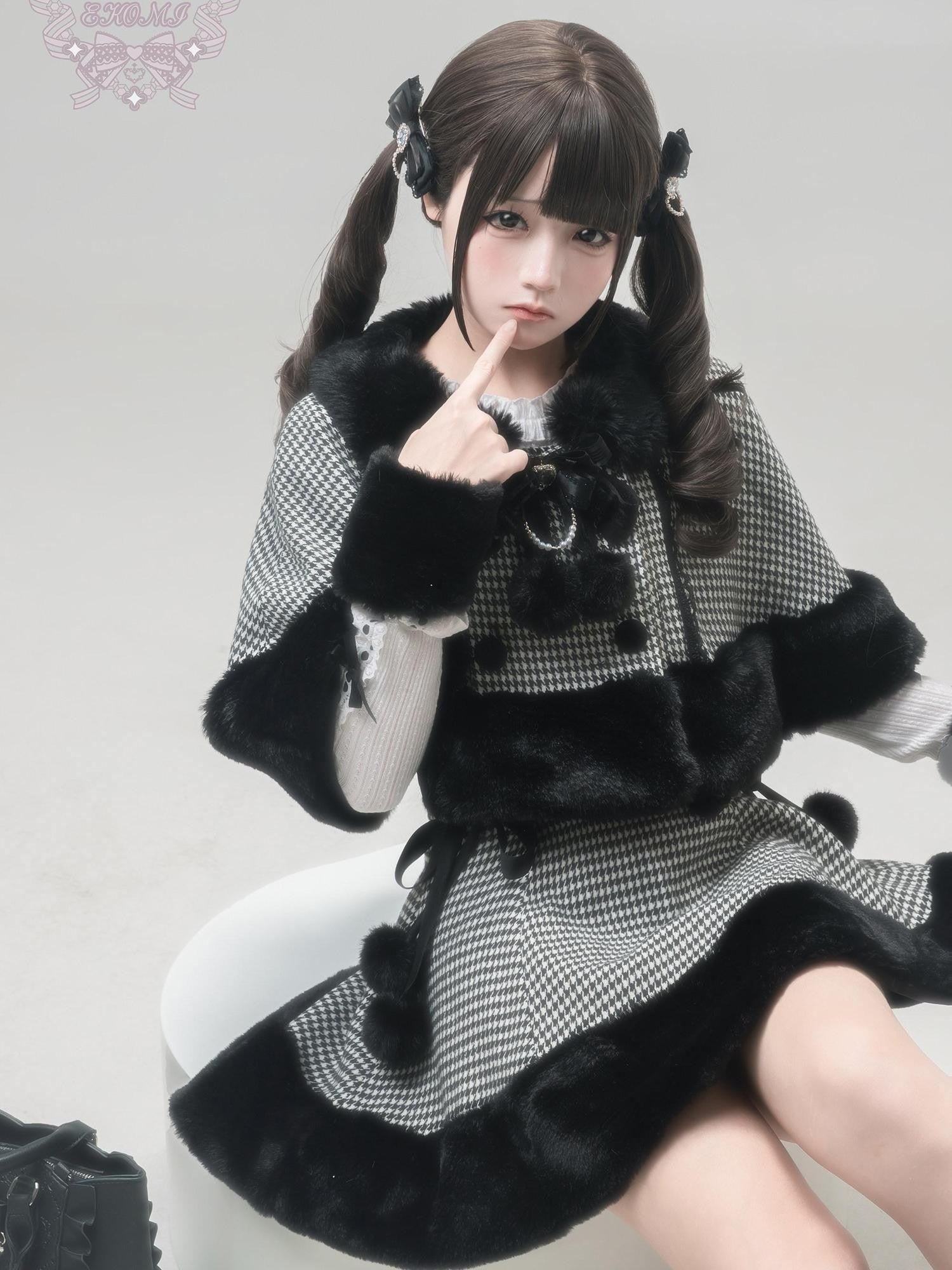 Ekomi Houndstooth Plaid Plush Cape Subculture Women's Full Coordination Sets