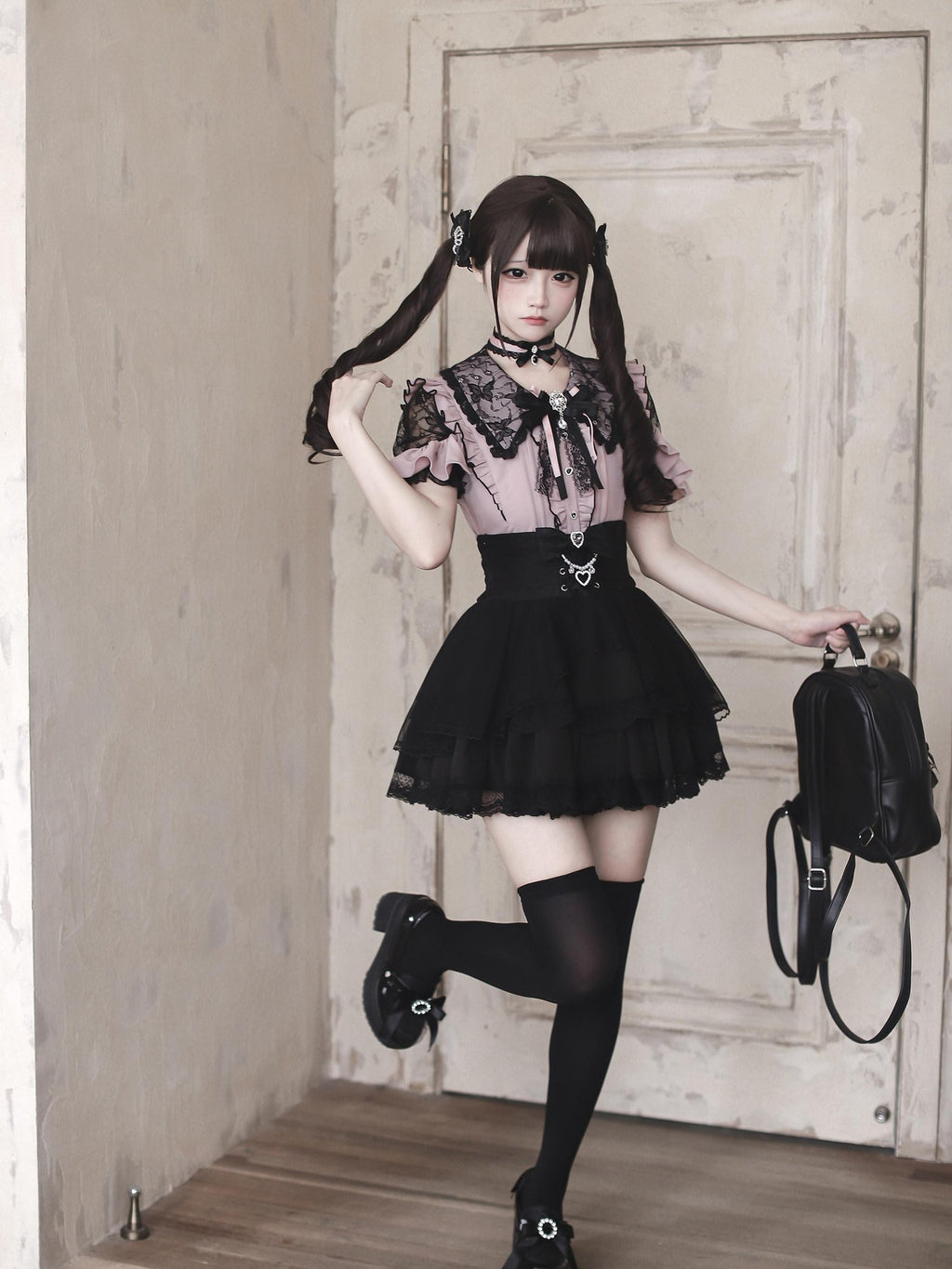 Ekomi Pure White Round Neck Bow Choker Bubble Skirt Women's Lace Jsk / Jumper Skirts