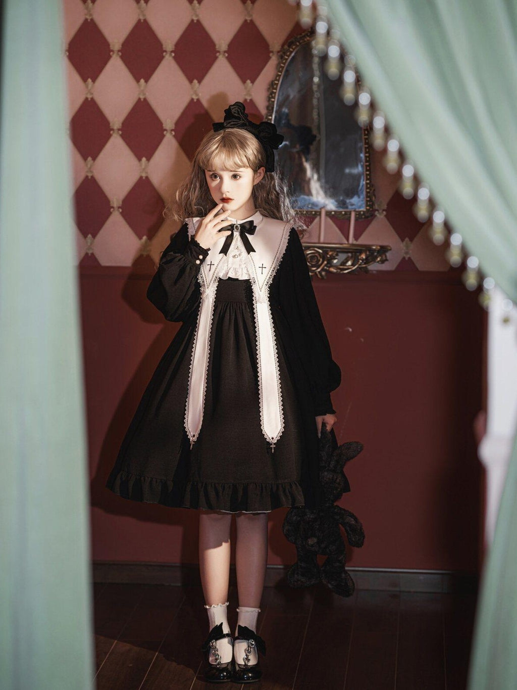 Jing Mu Black Gothic Cross Classic Lolita Princess Women's Long Sleeve Op