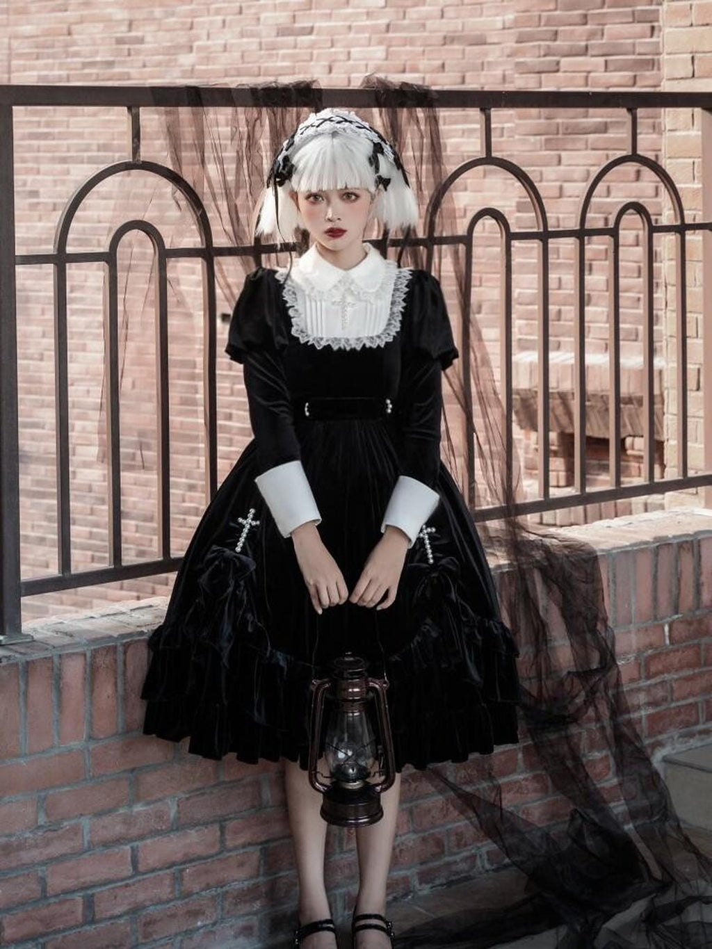 Jing Mu Black Gothic Lolita Cross A Line Women's Polyester Long Sleeve Op