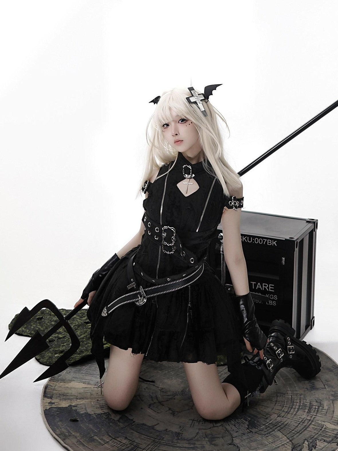 Jing Mu Black Vintage Punk Lolita Aline Standcollar Women's Belt Jsk / Jumper Skirts