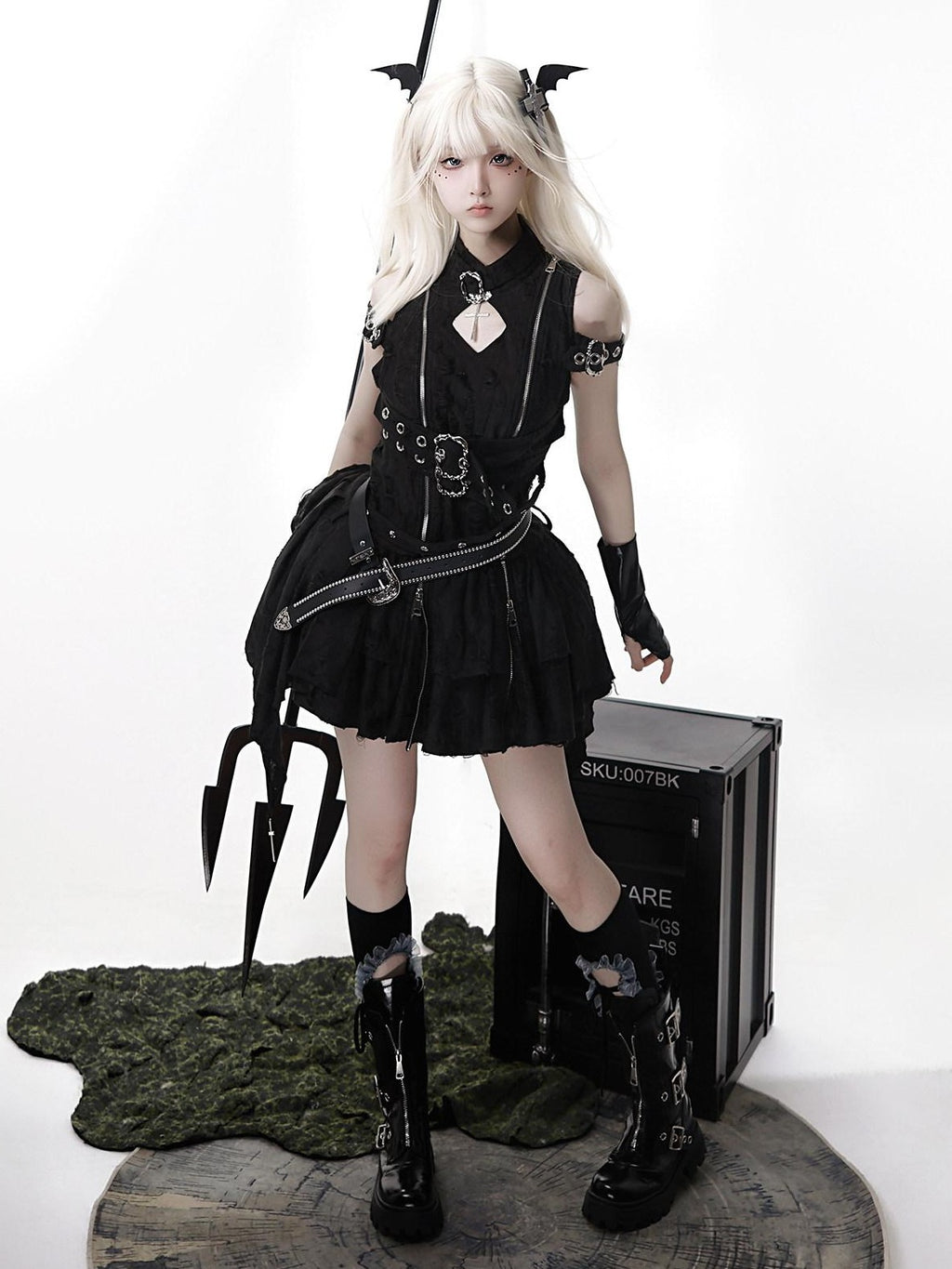 Jing Mu Black Vintage Punk Lolita Aline Standcollar Women's Belt Jsk / Jumper Skirts