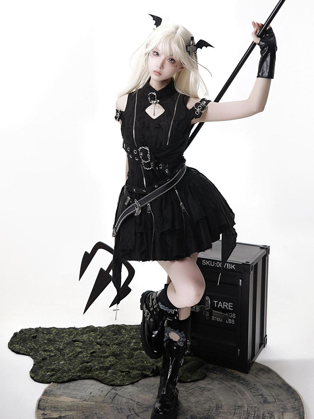 Jing Mu Black Vintage Punk Lolita Aline Standcollar Women's Belt Jsk / Jumper Skirts