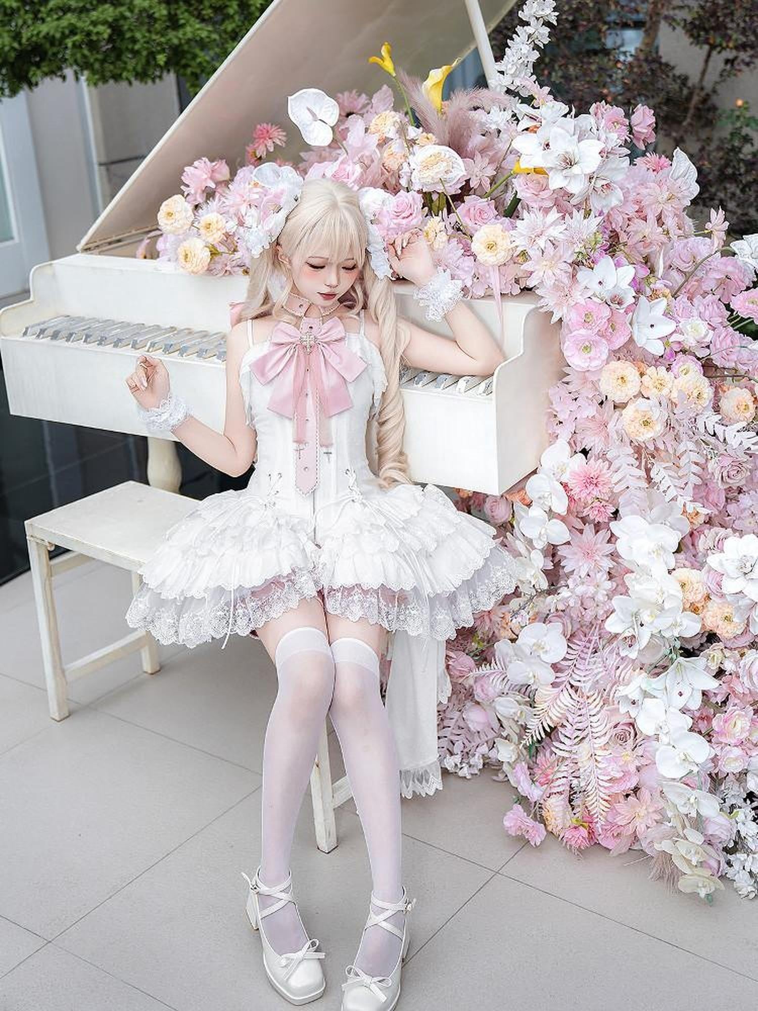 Jing Mu Butterfly Ribbon Lolita Strappy Ballet Women's Satin Jsk / Jumper Skirts