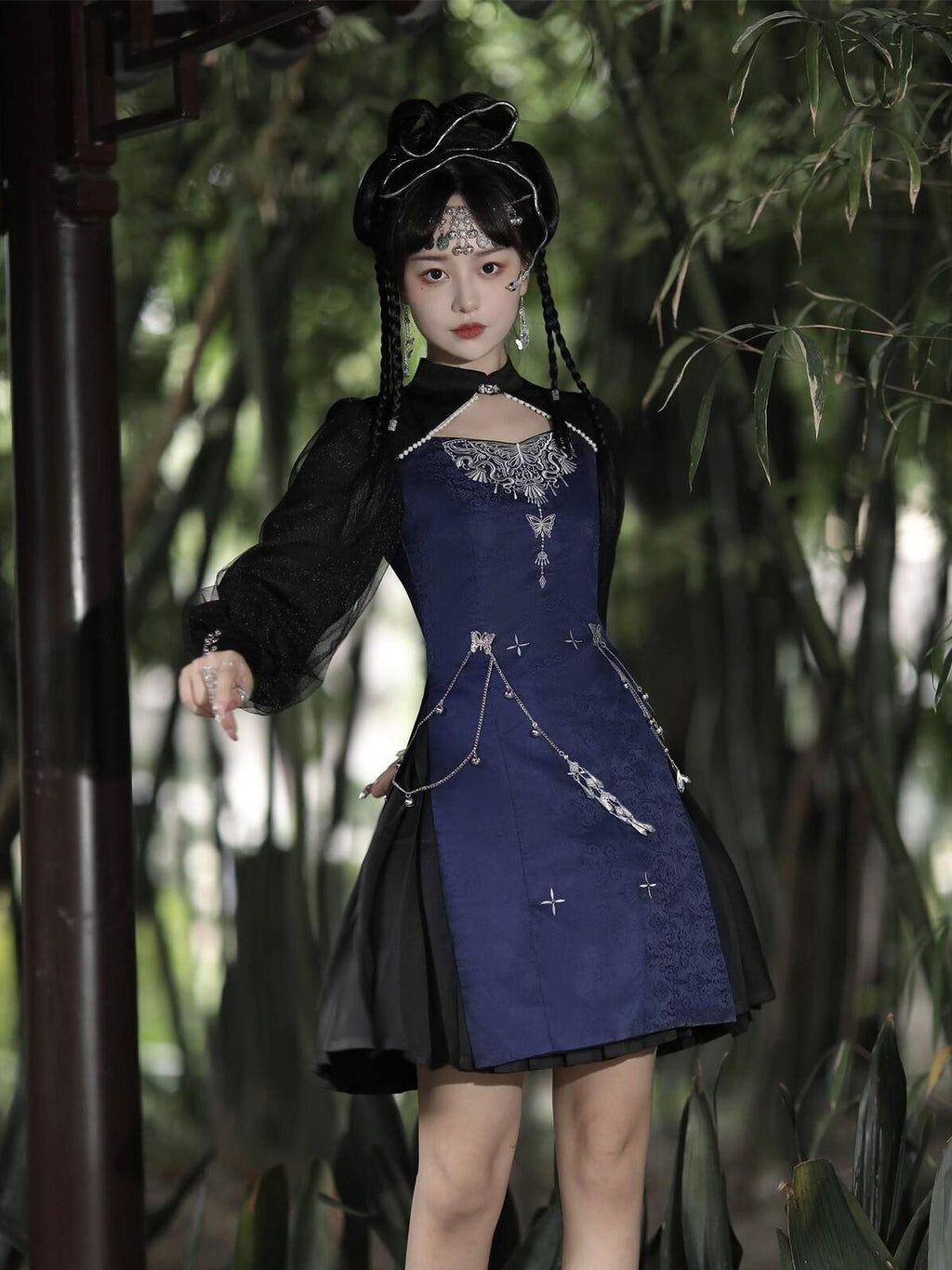 Jing Mu Cutout Embroidered Modified Cheongsam Women's Polyester Long Sleeve Op