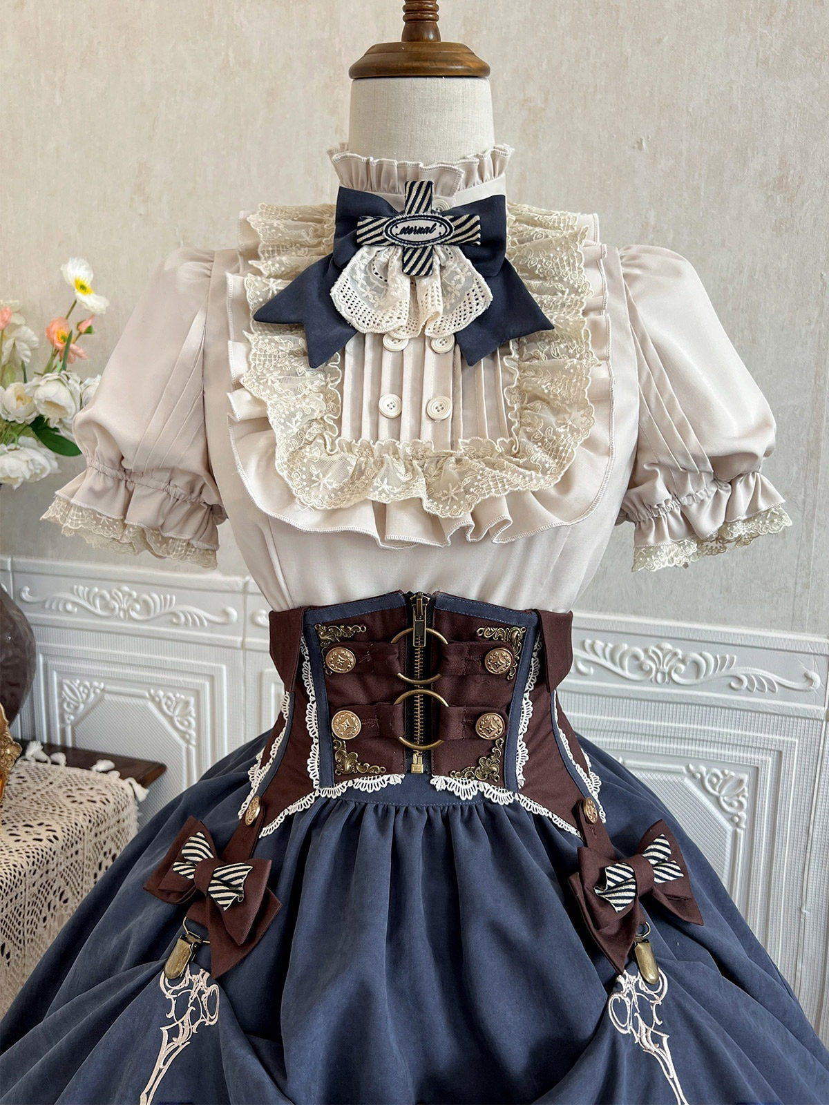 Jing_Mu_Gilded_Clockhand_Gothic_Lolita_Stand_Collar_Waist_Cinch_Women's_Skirt_Sets_800494339235_MISSTT