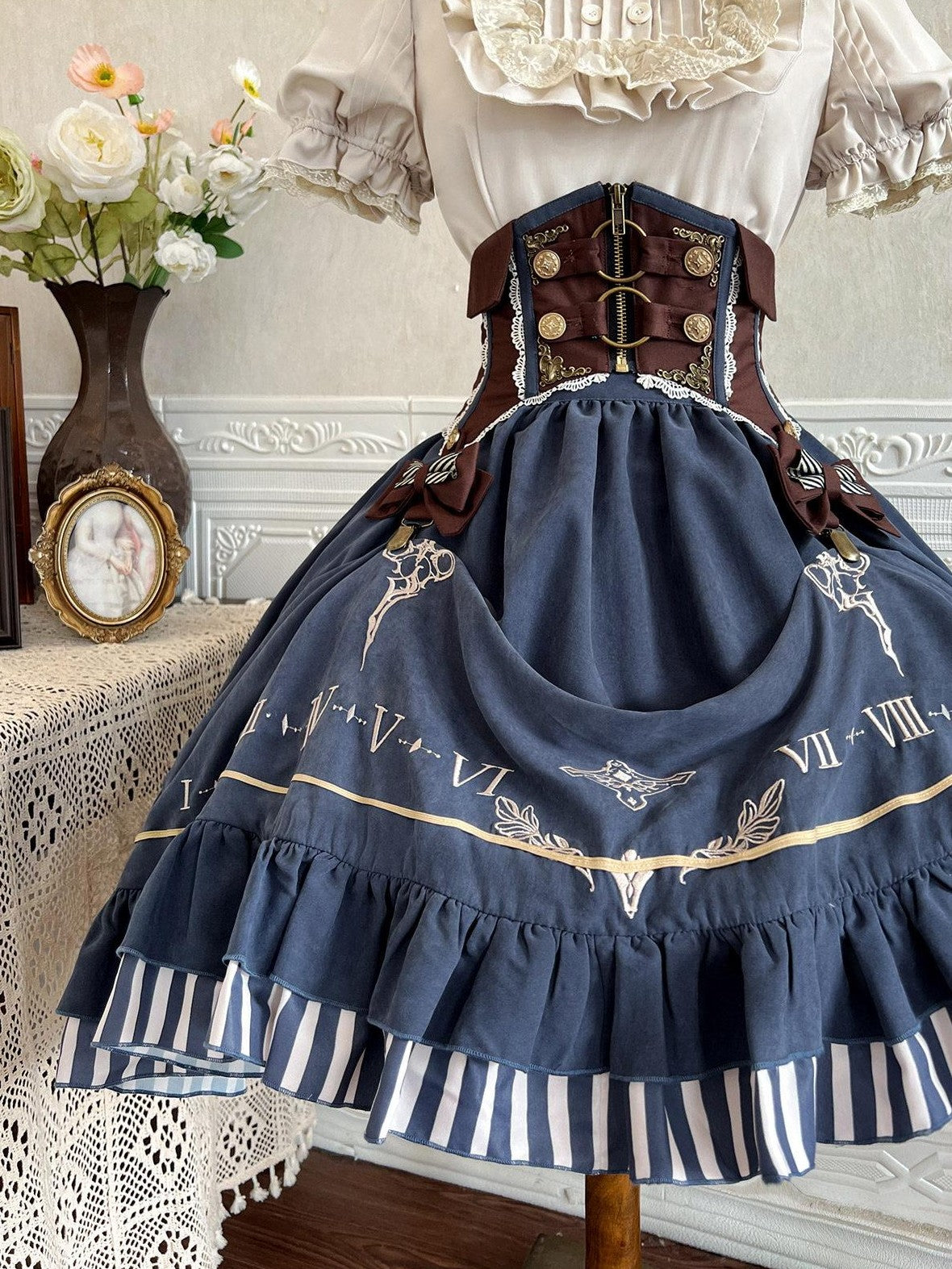 Jing Mu Gilded Clockhand Gothic Lolita Stand Collar Waist Cinch Women's Skirt Sets