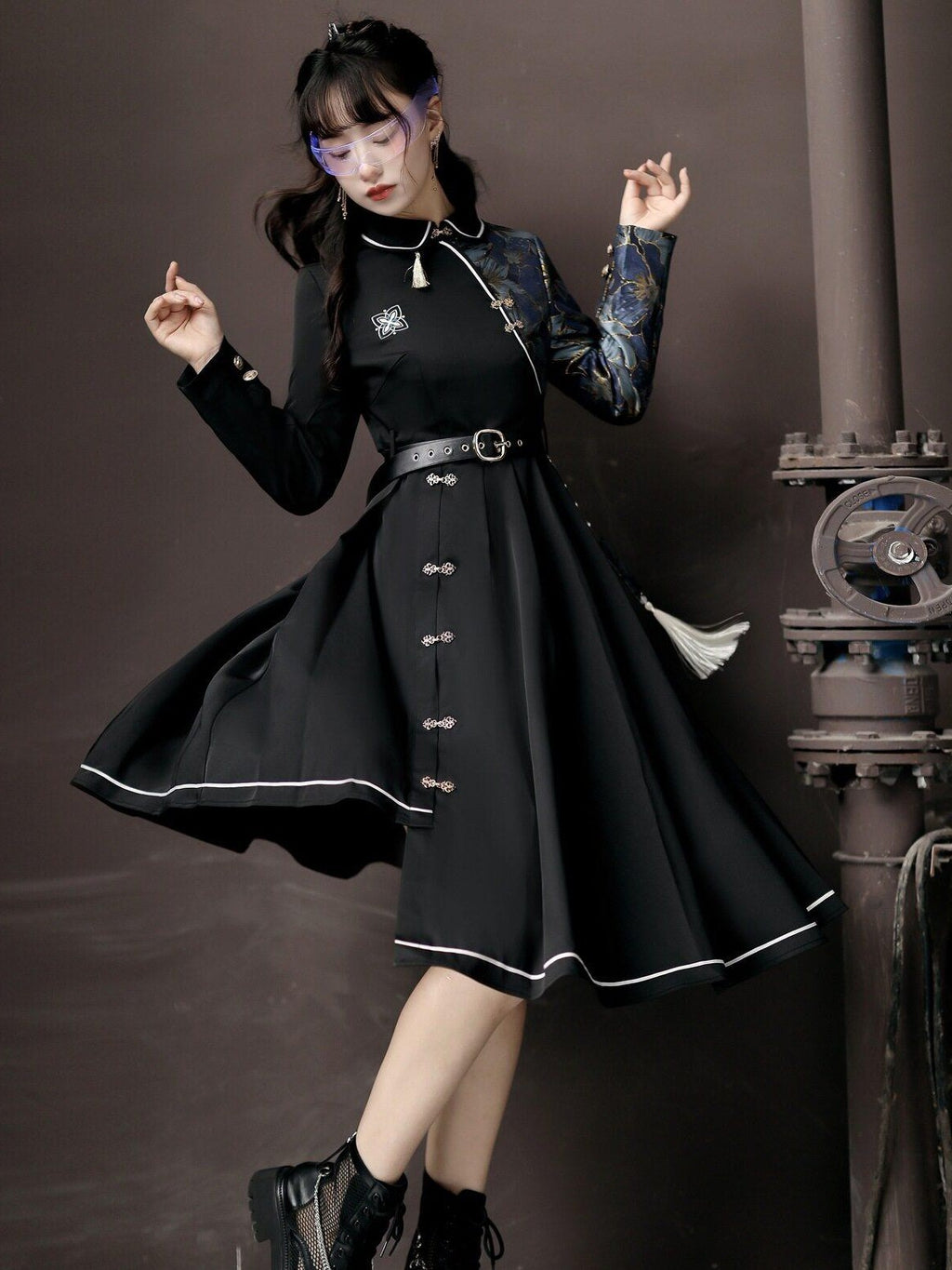 Jing Mu Modern Han Fusion Frog Buttons Asymmetrical Women's Polyester Long Sleeve Op