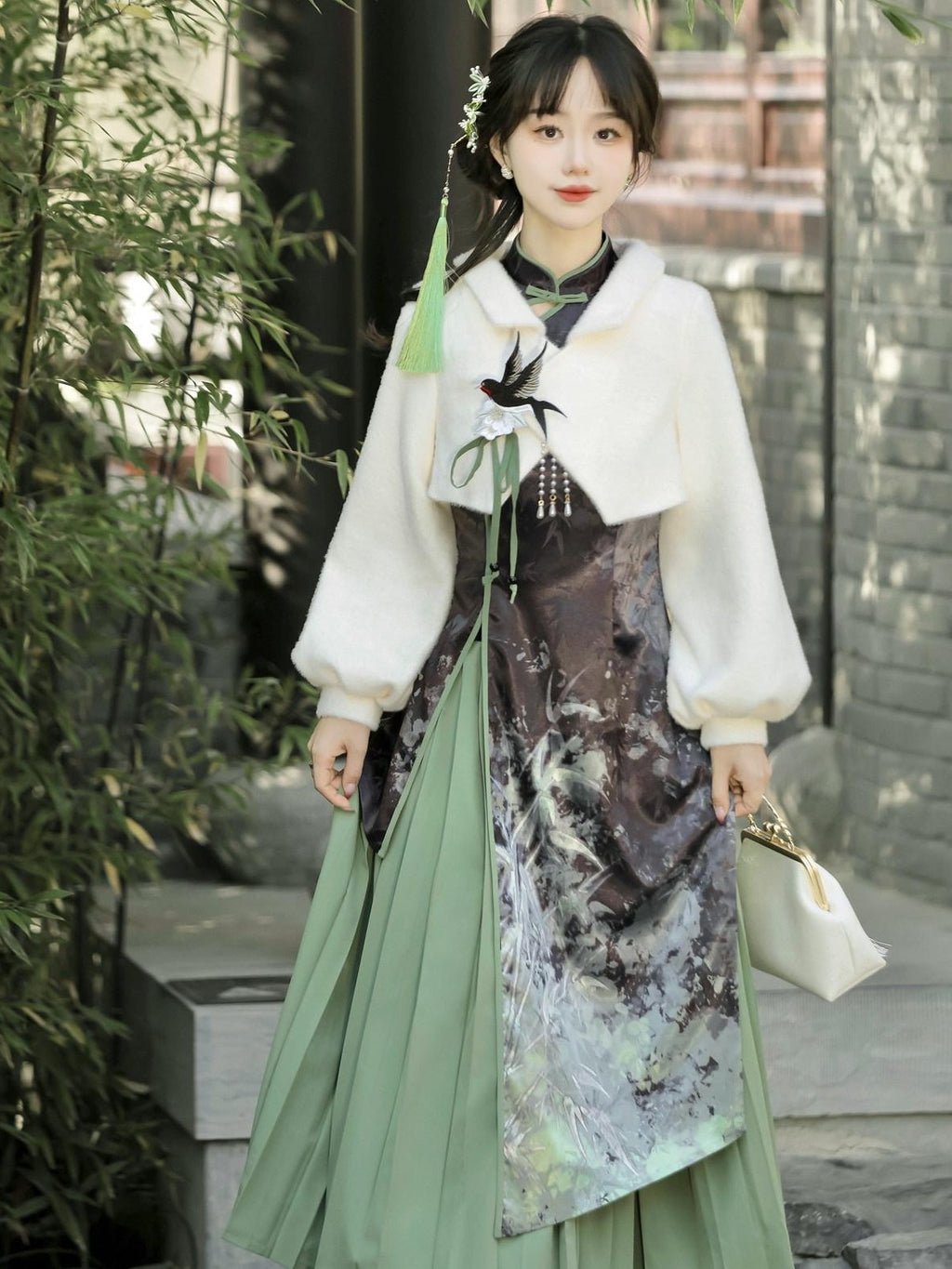 Jing Mu Modified Asymmetric Collar Cheongsam Women's Polyester Jsk / Jumper Skirts