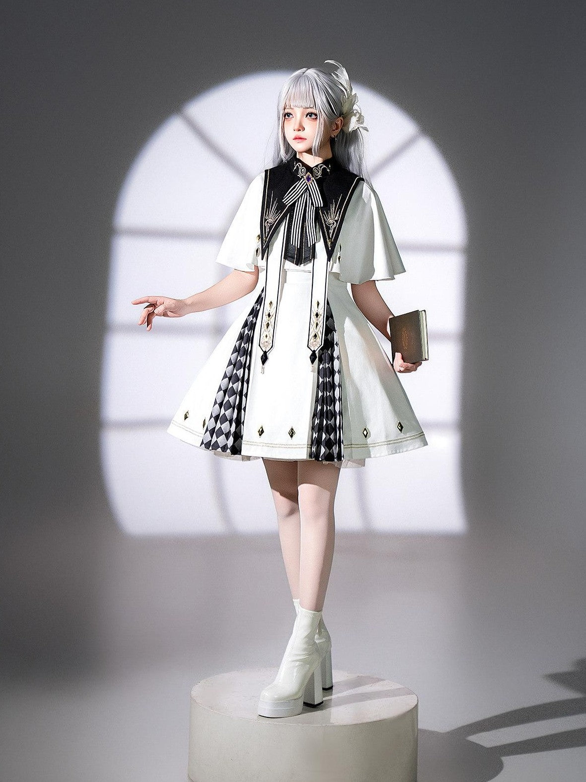 Jing Mu Realistic Eye Print Dark Gothic Cape Faux Collar Women's Jsk / Jumper Skirts