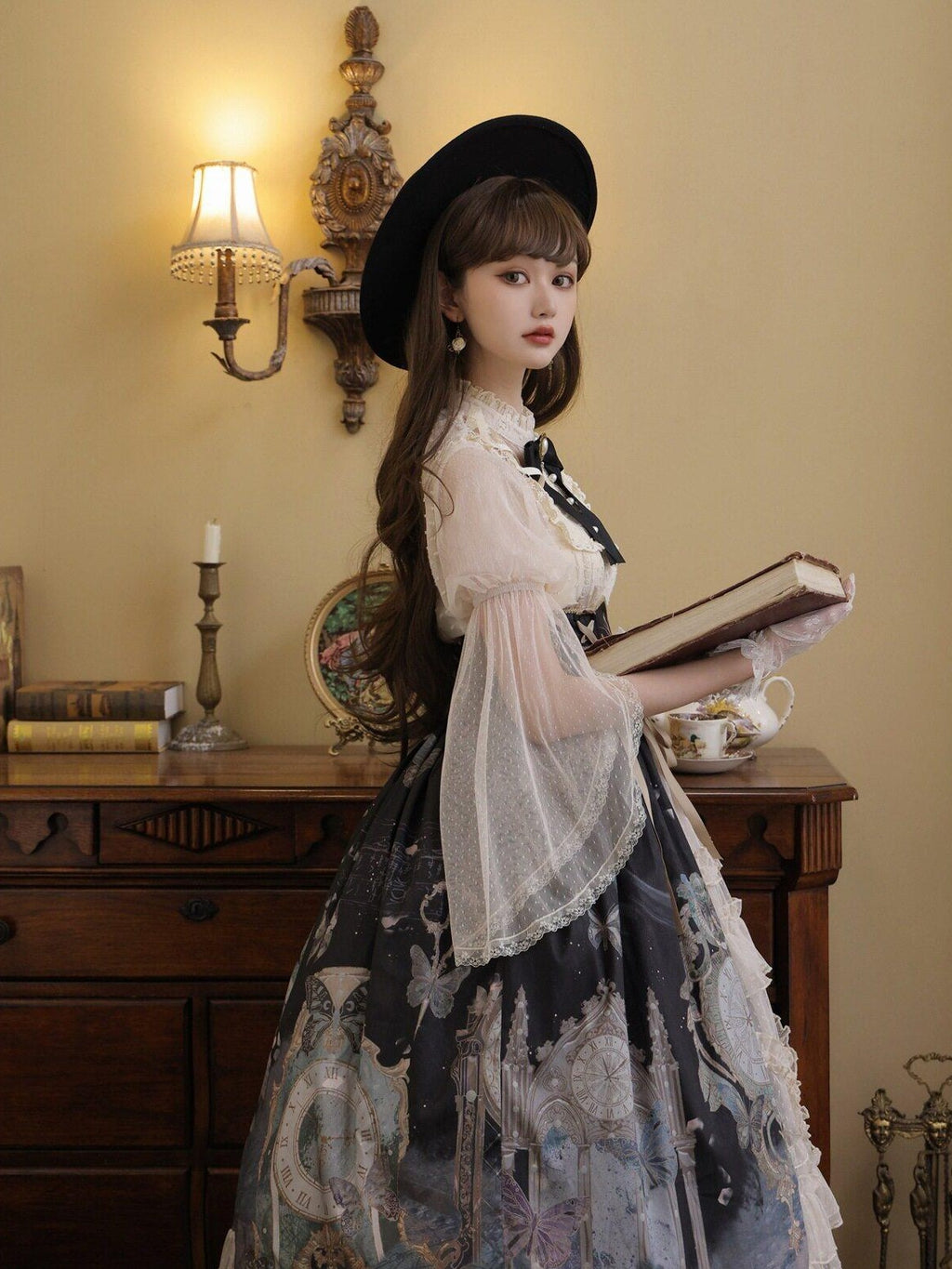 Jing Mu Victorian Butterfly Clock Print Lolita Stand Collar Women's Skirt Sets