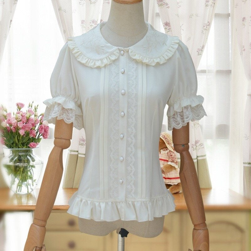Jing_Mu_White_Doll_Collar_Puff_Sleeve_Slim_Fit_Women's_Short_Sleeve_Blouses_1048008523914_MISSTT