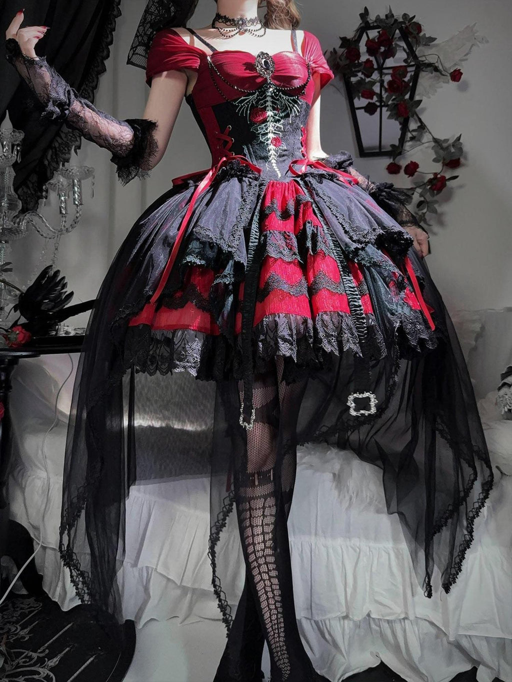 Letter from Unknown Stars Gothic Dragon Bone Thorn Lolita Women's Strap Puff Jsk / Jumper Skirts