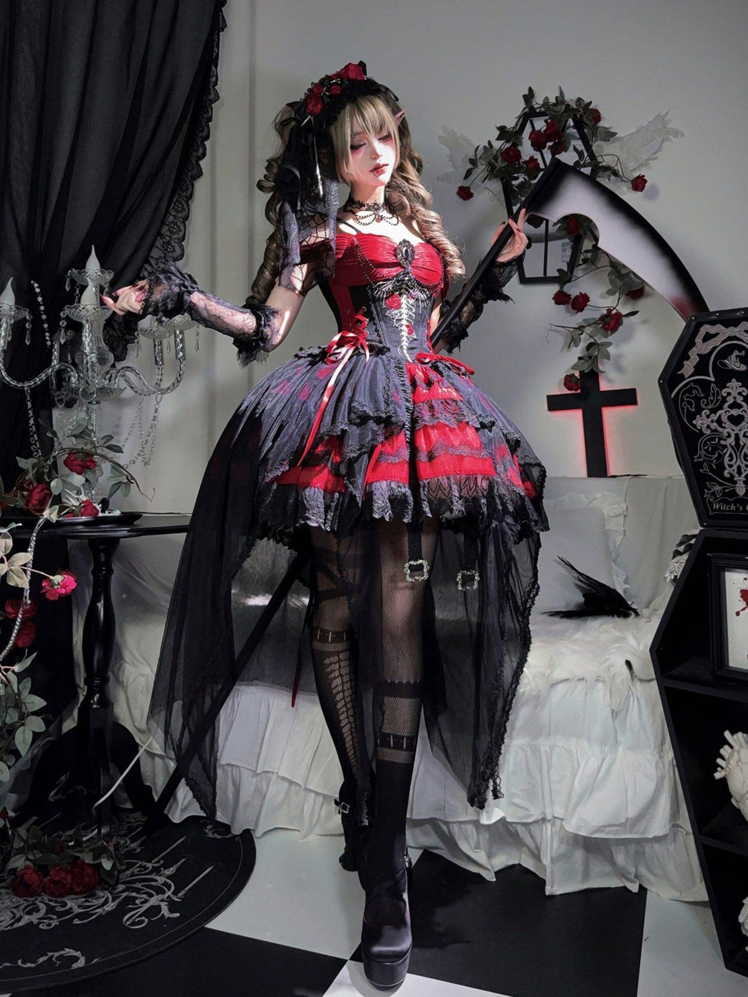Letter from Unknown Stars Gothic Dragon Bone Thorn Lolita Women's Strap Puff Jsk / Jumper Skirts