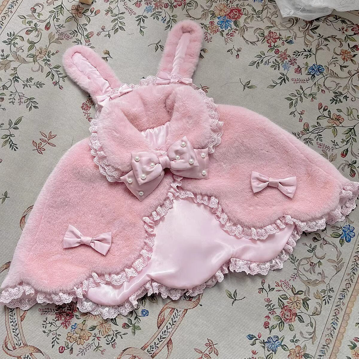 Letter_from_Unknown_Stars_Pastel_Pink_White_Lolita_Princess_Ribbon_Bow_Women's_Capelets_751098990932_MISSTT
