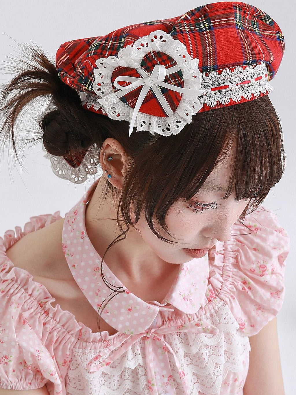 SOS MEME CLUB Retro Red Plaid Hollow Embroidered Women's Polyester Full Bonnets