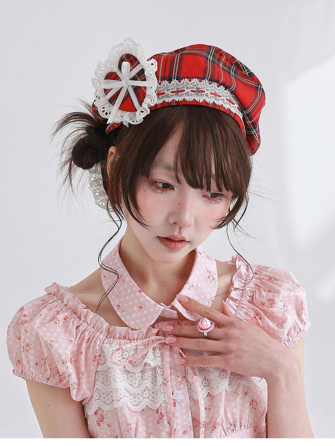 SOS MEME CLUB Retro Red Plaid Hollow Embroidered Women's Polyester Full Bonnets