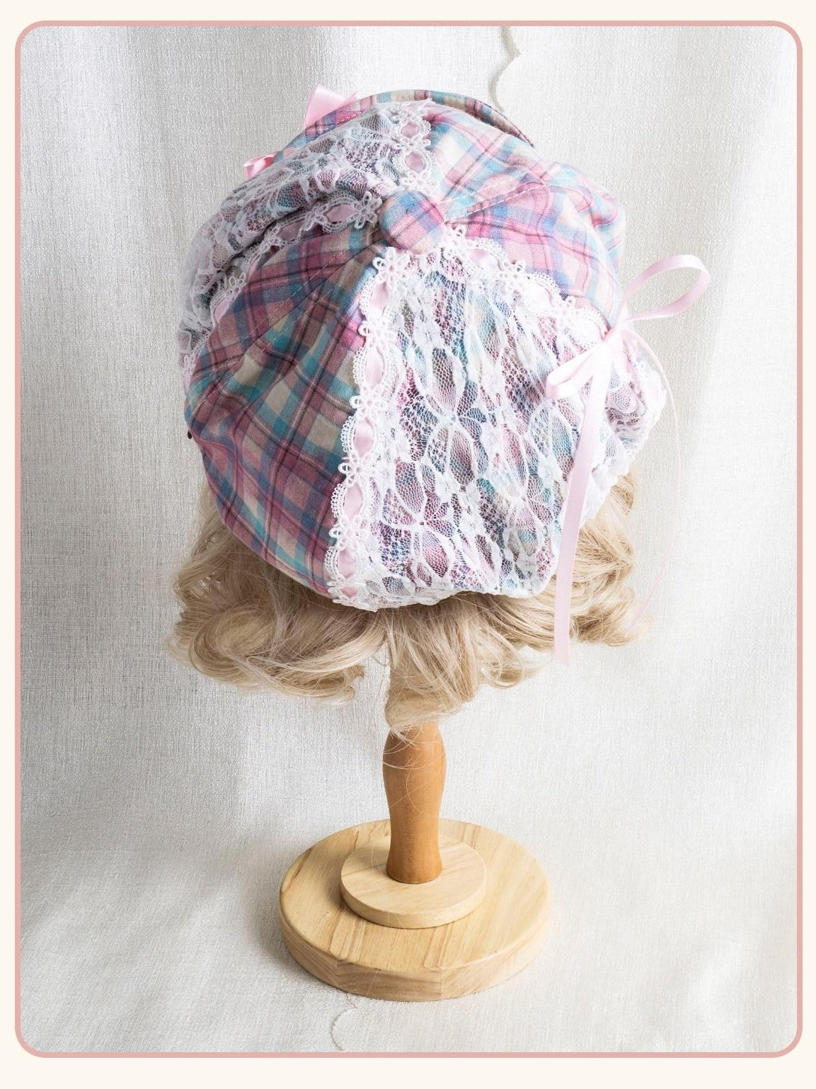 Stardust Rose Cloud Plaid Adjustable Bow Tie Strap Round Top Women's Full Bonnets