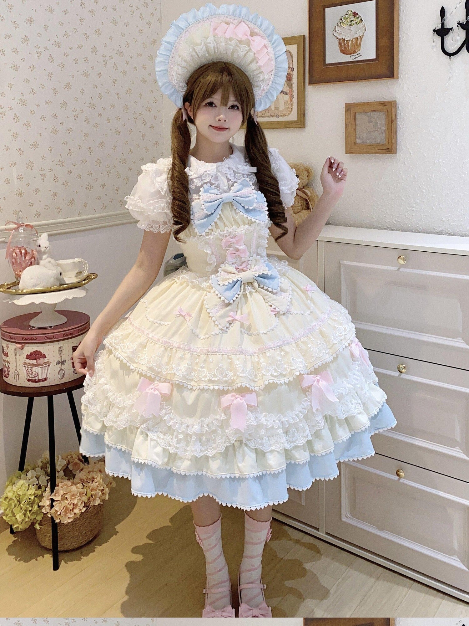Sugar Girl Fondant Cake Print Back Bow Strappy Lolita Women's Jsk / Jumper Skirts