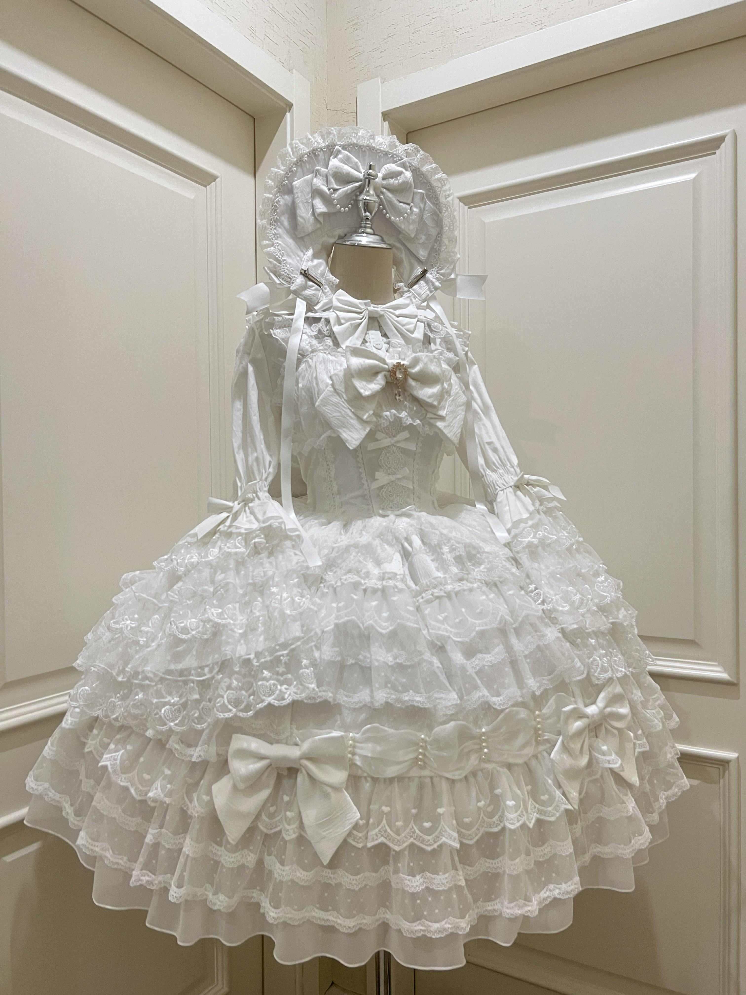 Sugar_Girl_Lolita_Doll_A_Line_Straight_Neck_Back_Bow_Women's_Jsk_/_Jumper_Skirts_851765323861_MISSTT