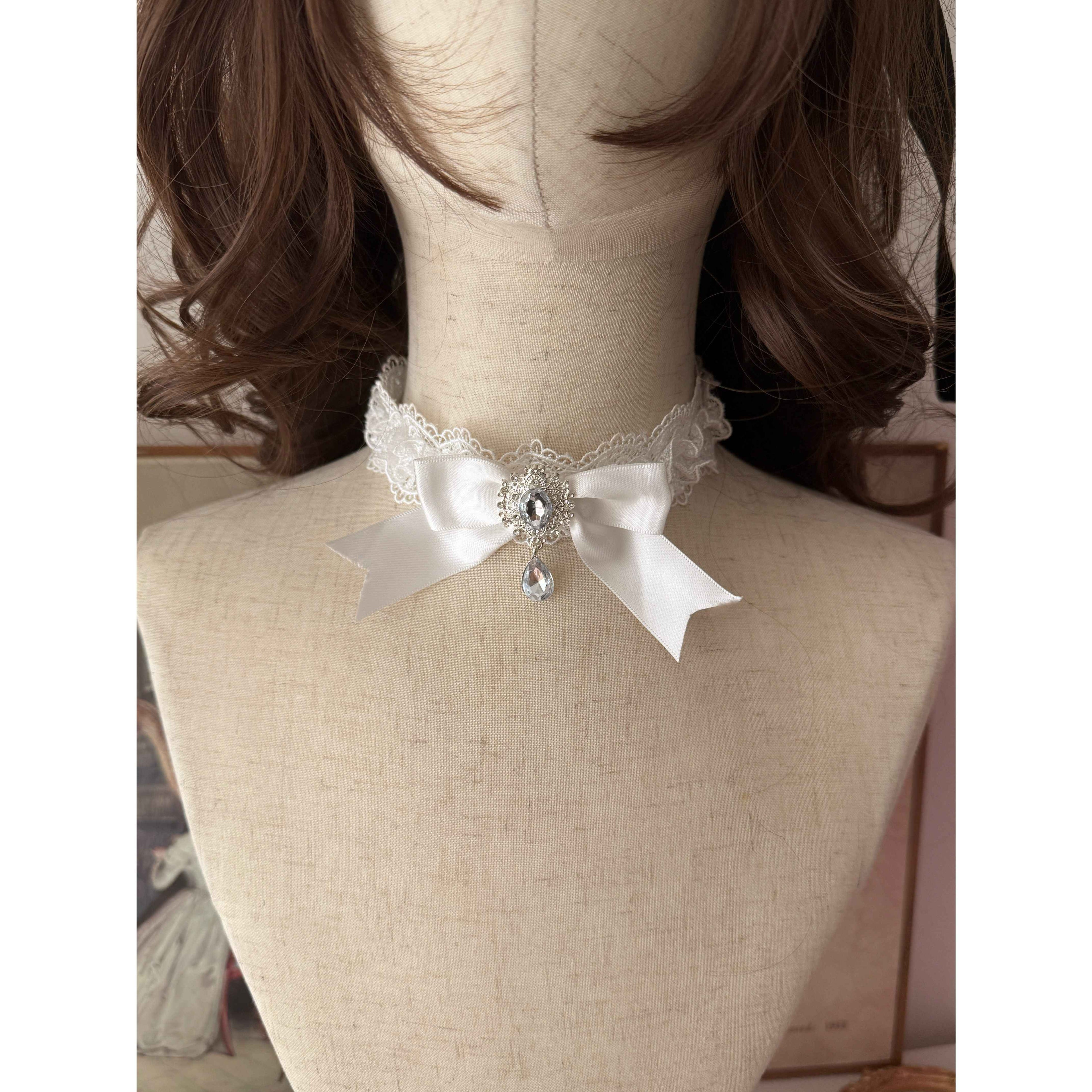 Sugar_Girl_Snow_Feather_Back_Bow_Necklace_Sleeve_Lolita_Women's_Accessories_990697922176_MISSTT