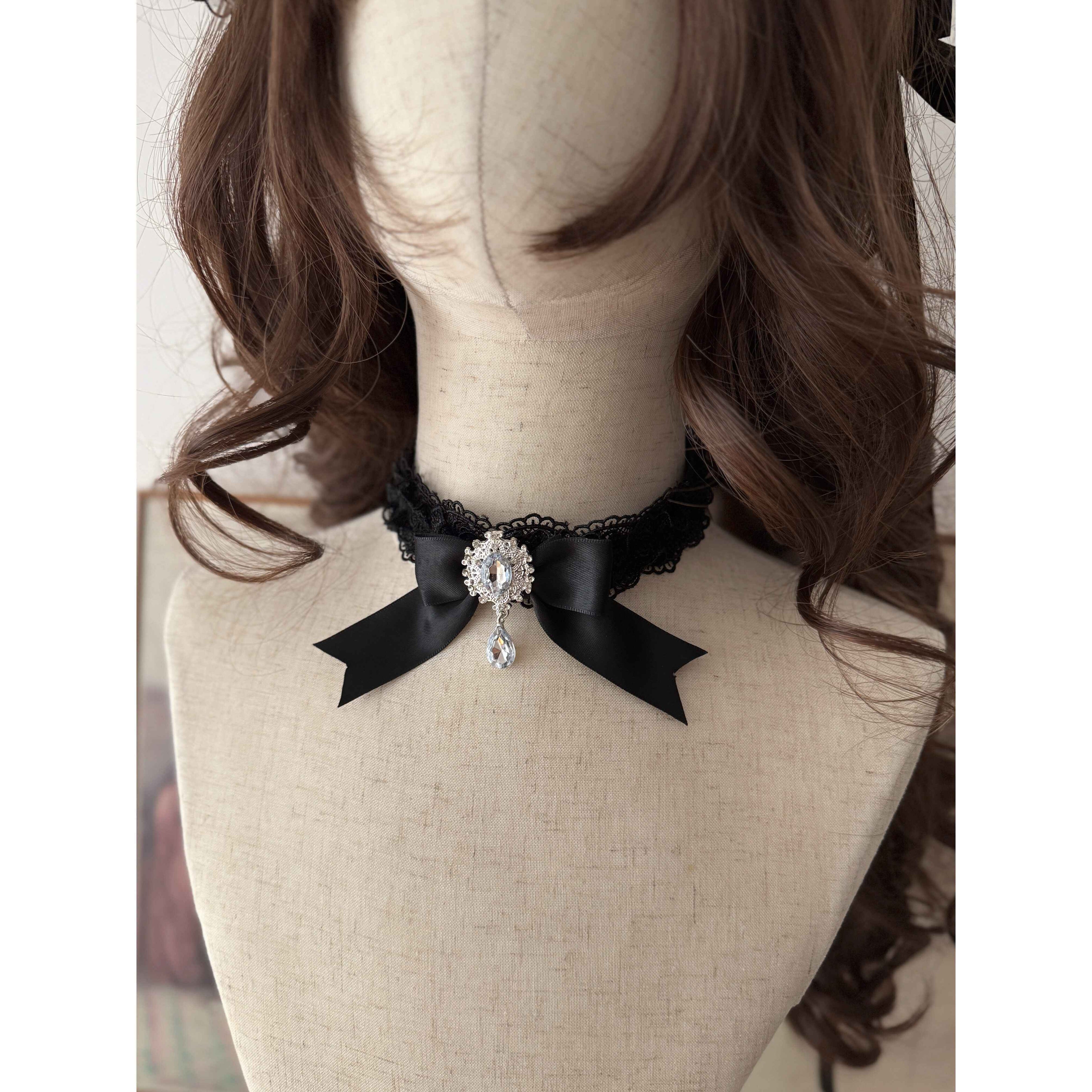 Sugar_Girl_Snow_Feather_Back_Bow_Necklace_Sleeve_Lolita_Women's_Accessories_990697922176_MISSTT