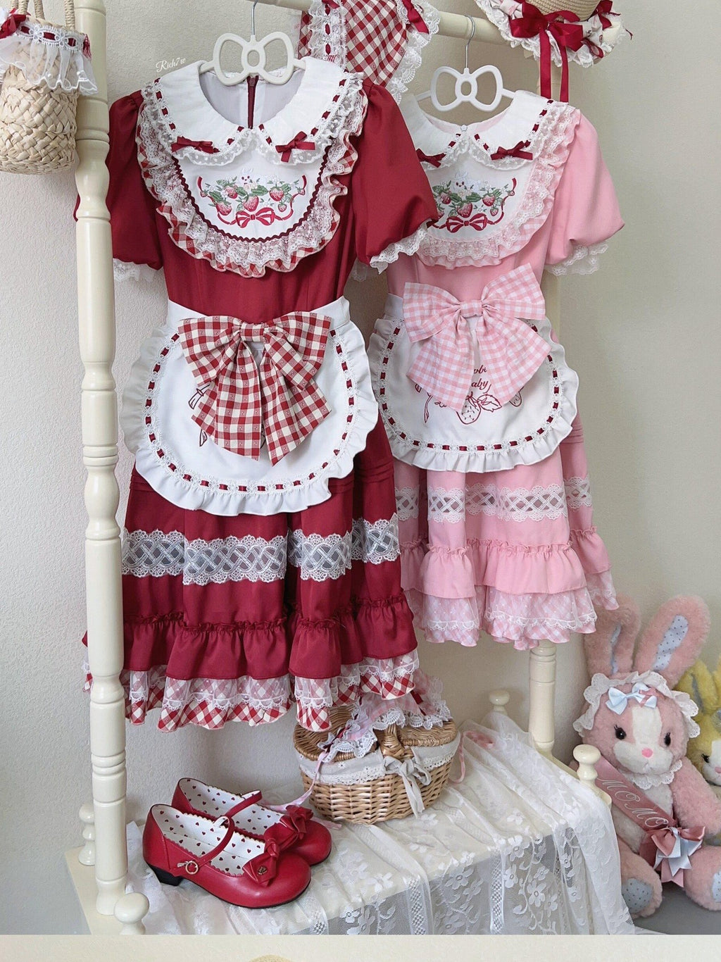 Sugar Girl Strawberry Lolita Apron Woven Bag Cute Women's Short Sleeve Op